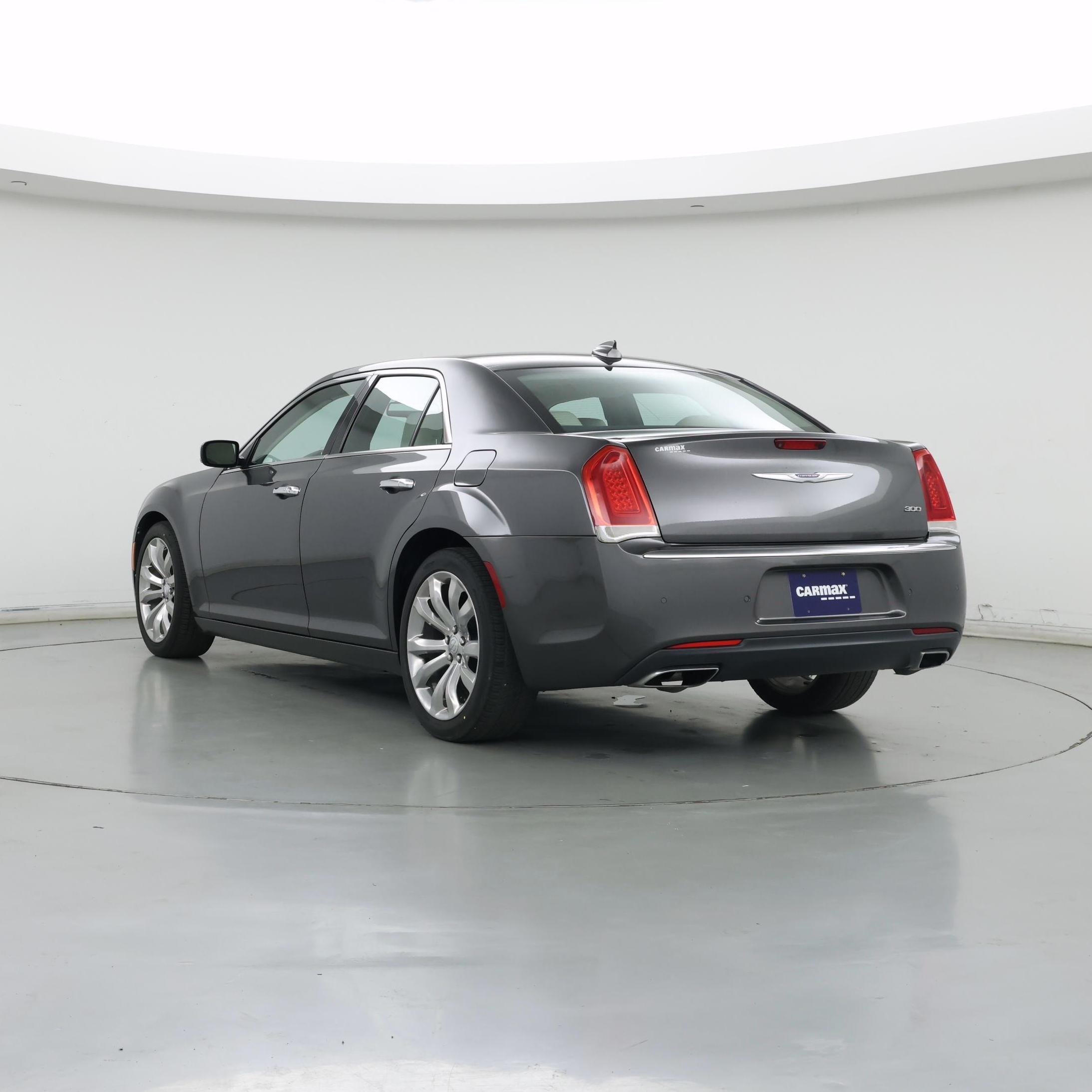 Thumbnail: 2018 Chrysler 300 - 2
