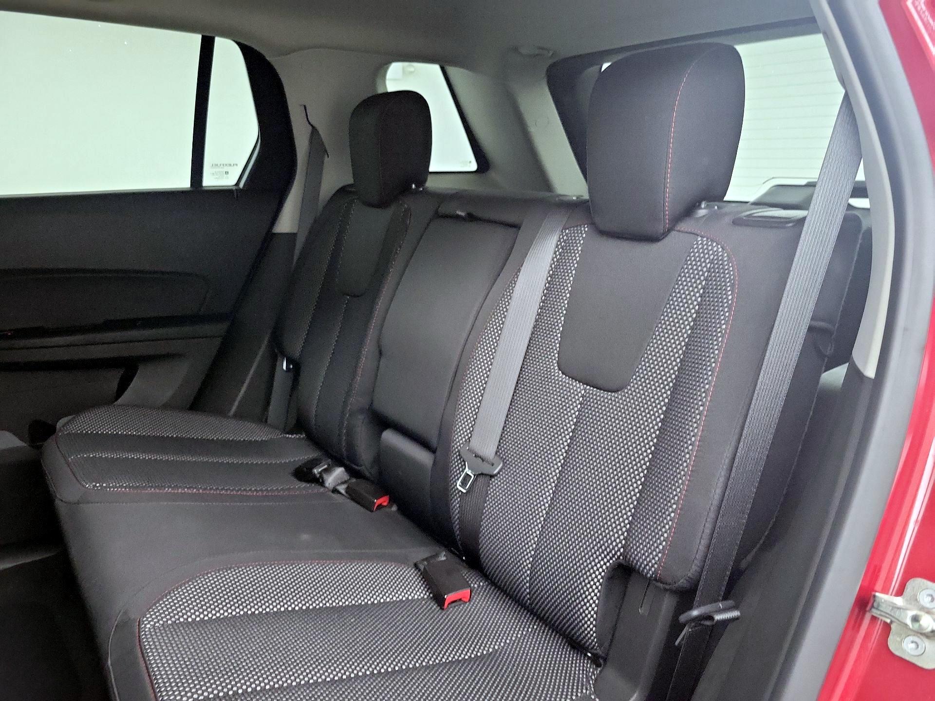 Thumbnail: 2015 GMC Terrain - 19