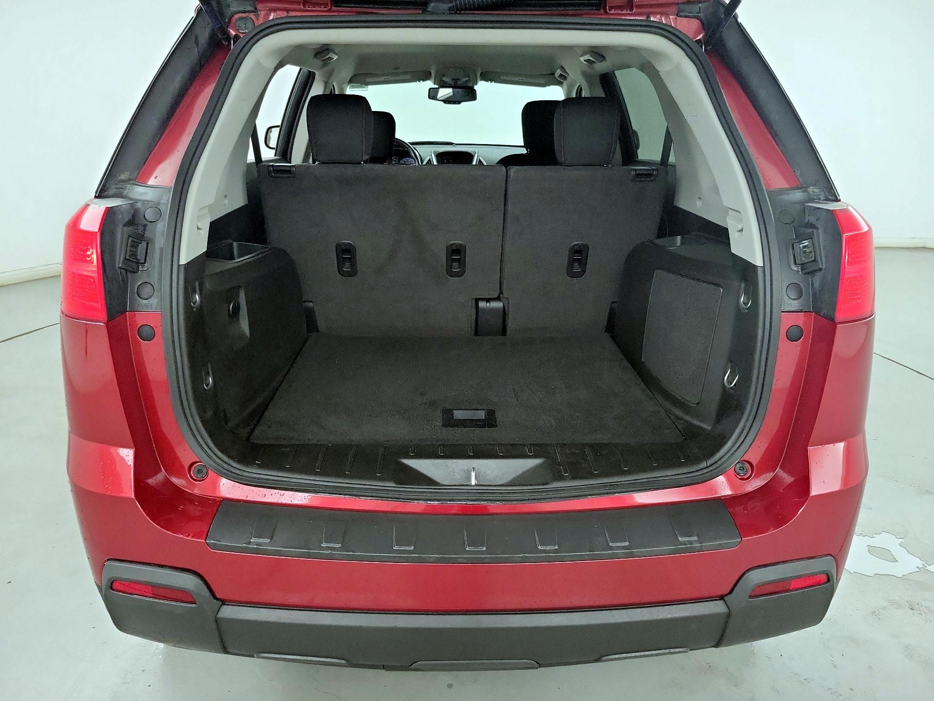 Thumbnail: 2015 GMC Terrain - 20