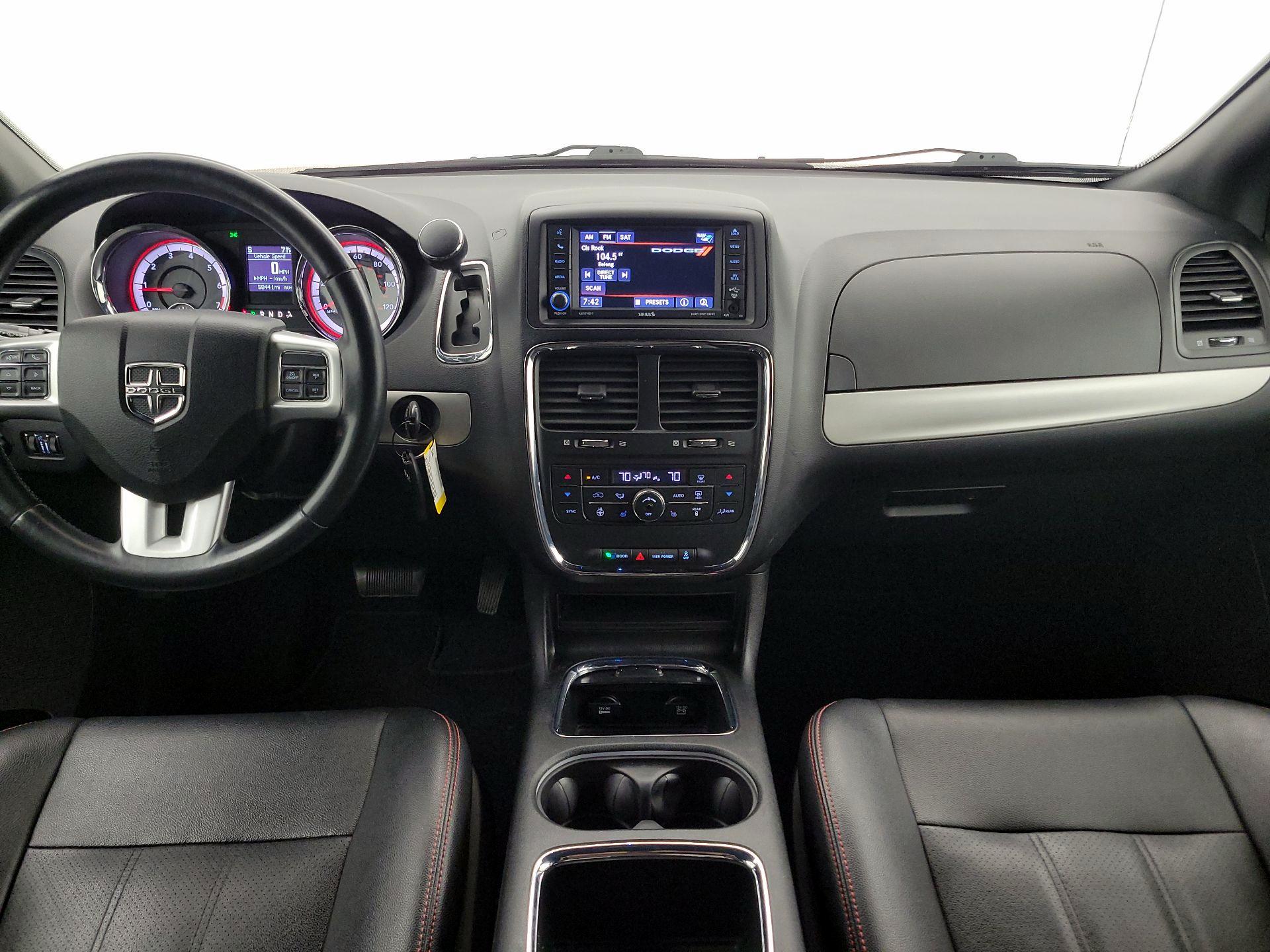 Thumbnail: 2019 Dodge Grand Caravan - 9