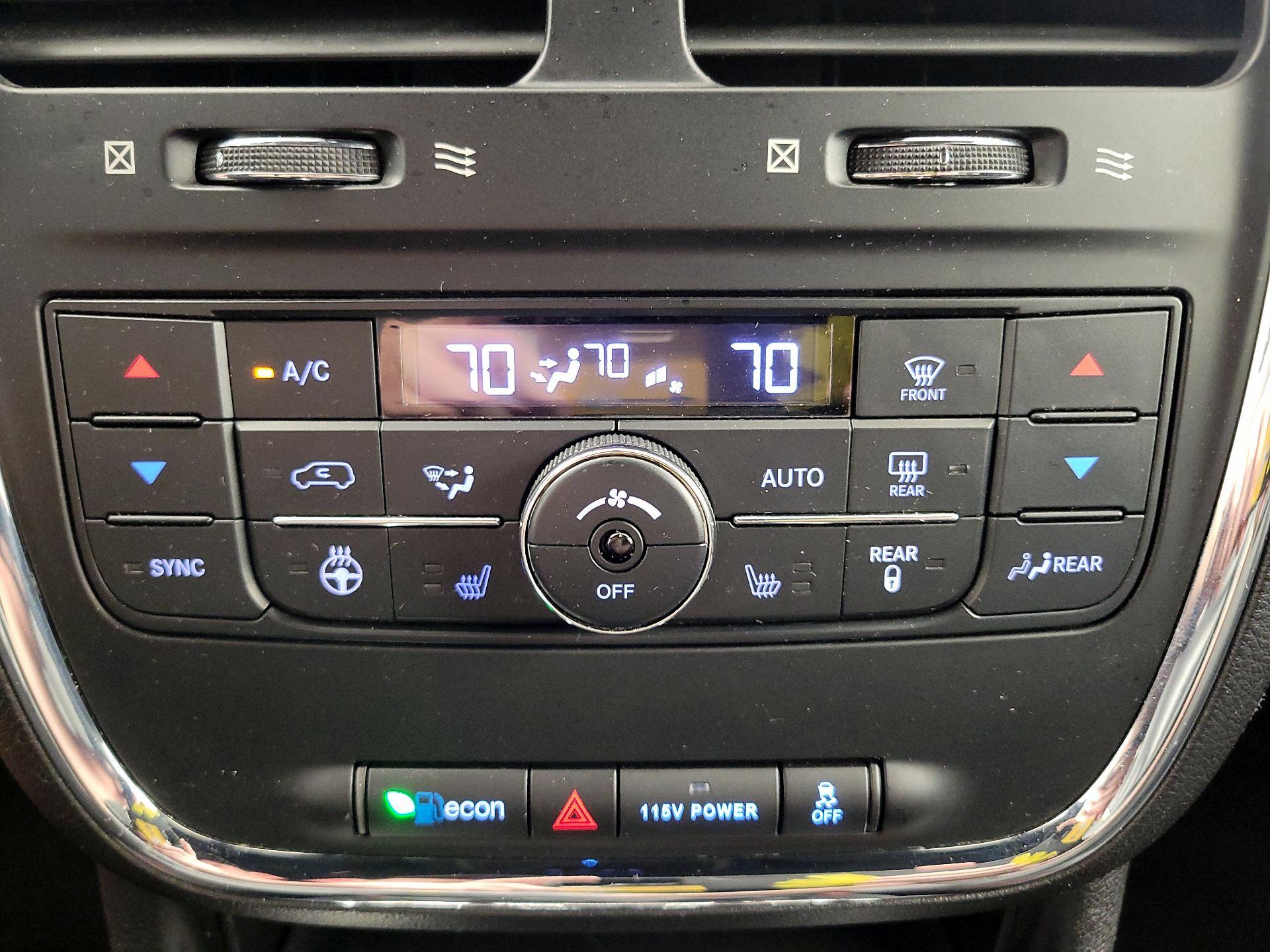 Thumbnail: 2019 Dodge Grand Caravan - 16