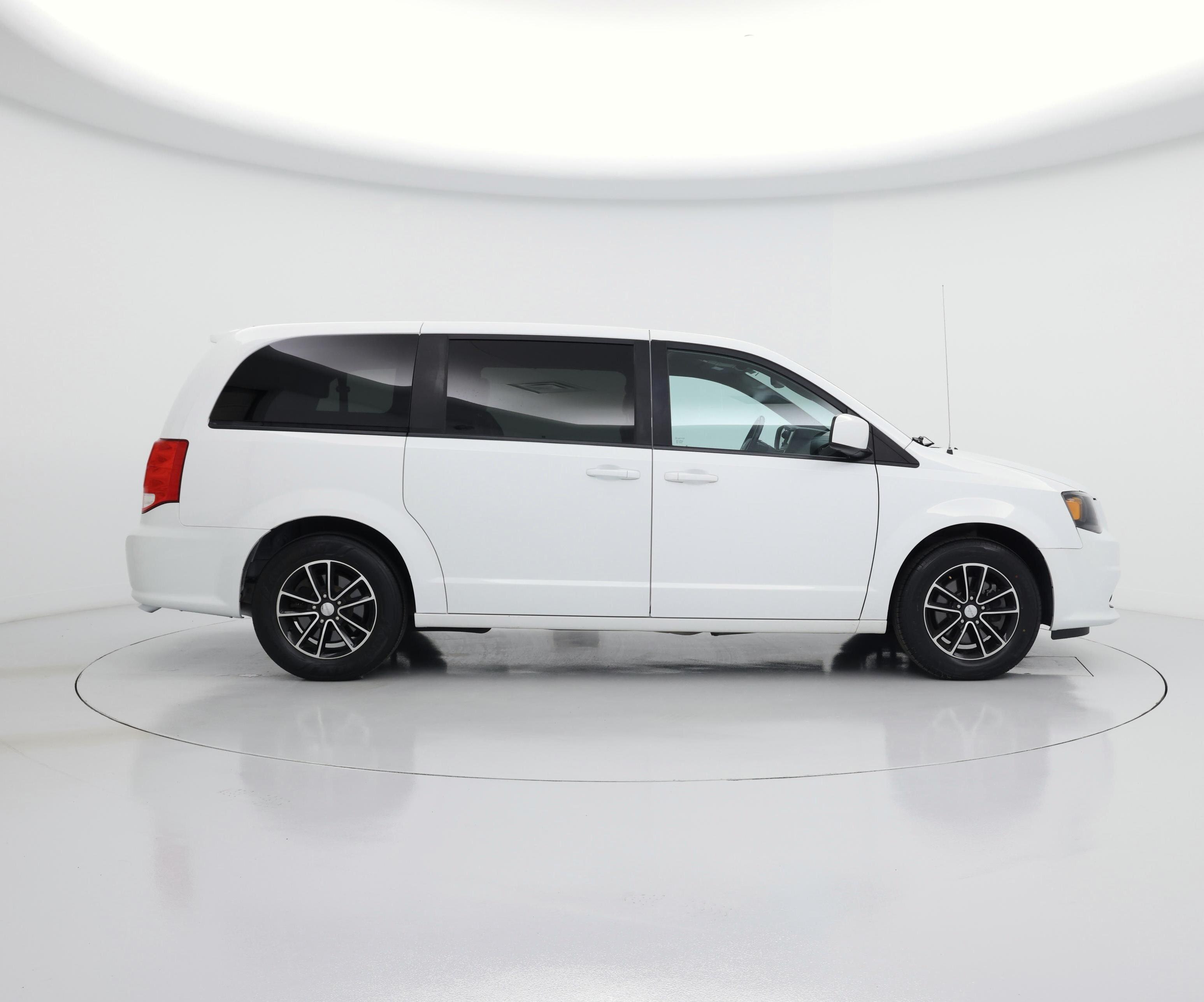 Thumbnail: 2019 Dodge Grand Caravan - 7