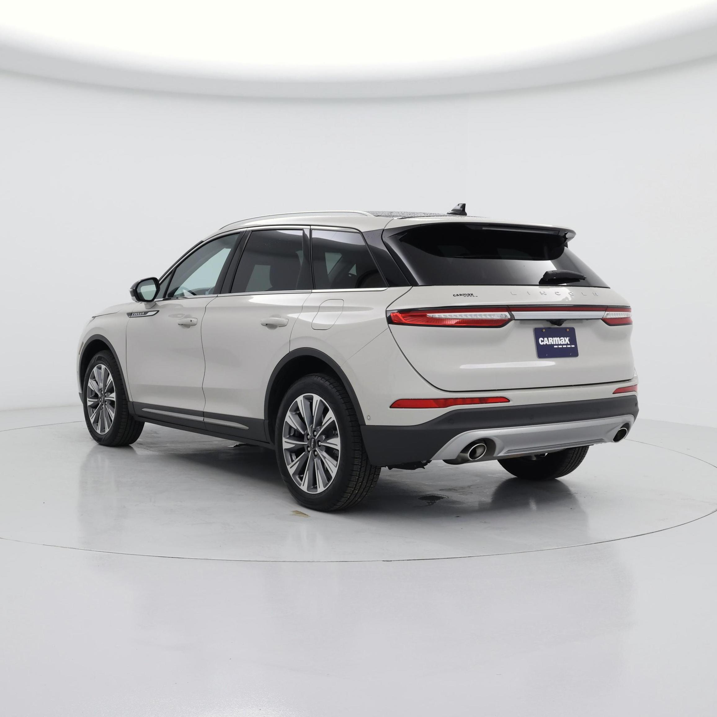 Thumbnail: 2022 Lincoln Corsair - 2