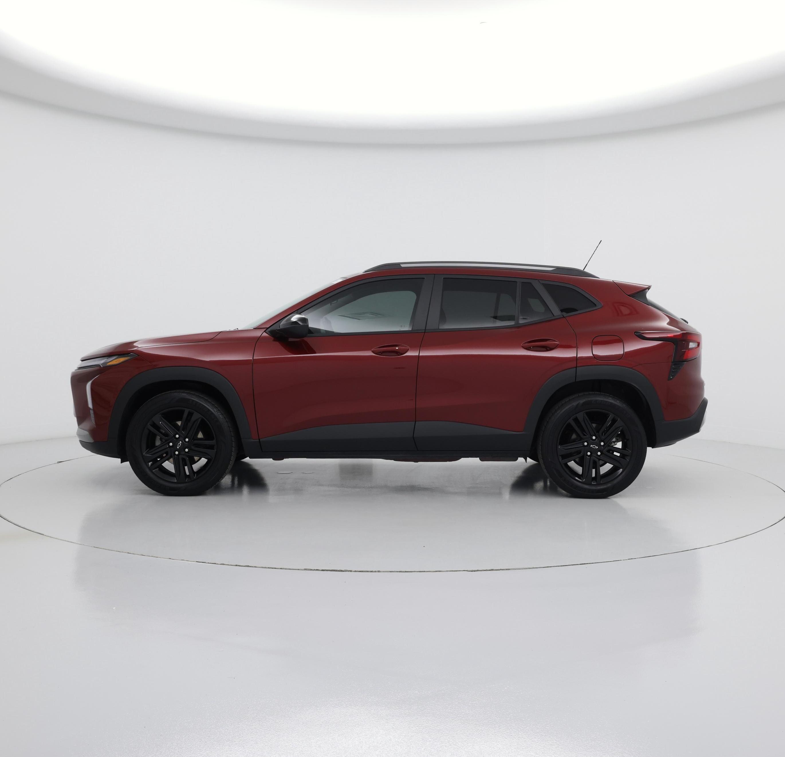 Thumbnail: 2024 Chevrolet Trax - 3