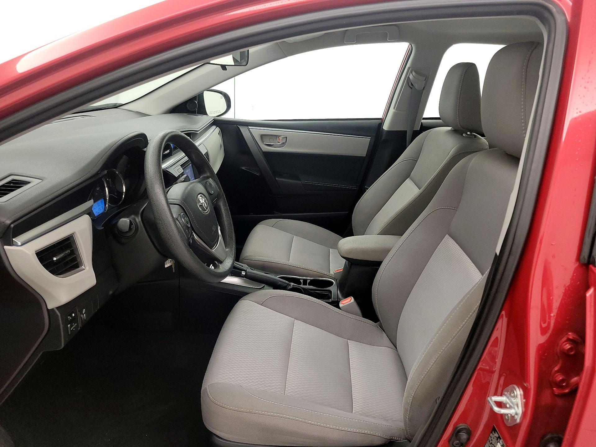 Thumbnail: 2015 Toyota Corolla - 11