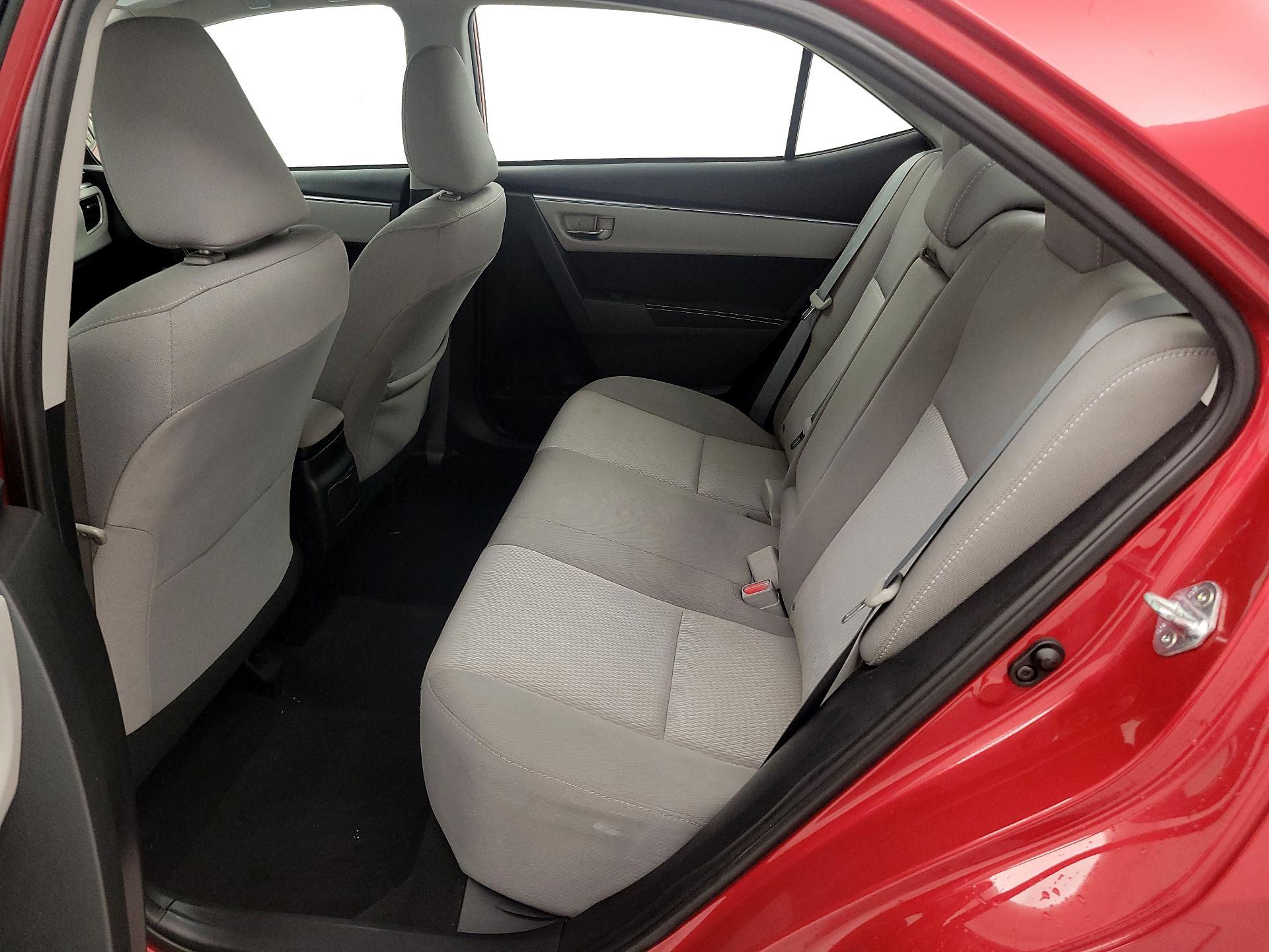 Thumbnail: 2015 Toyota Corolla - 19