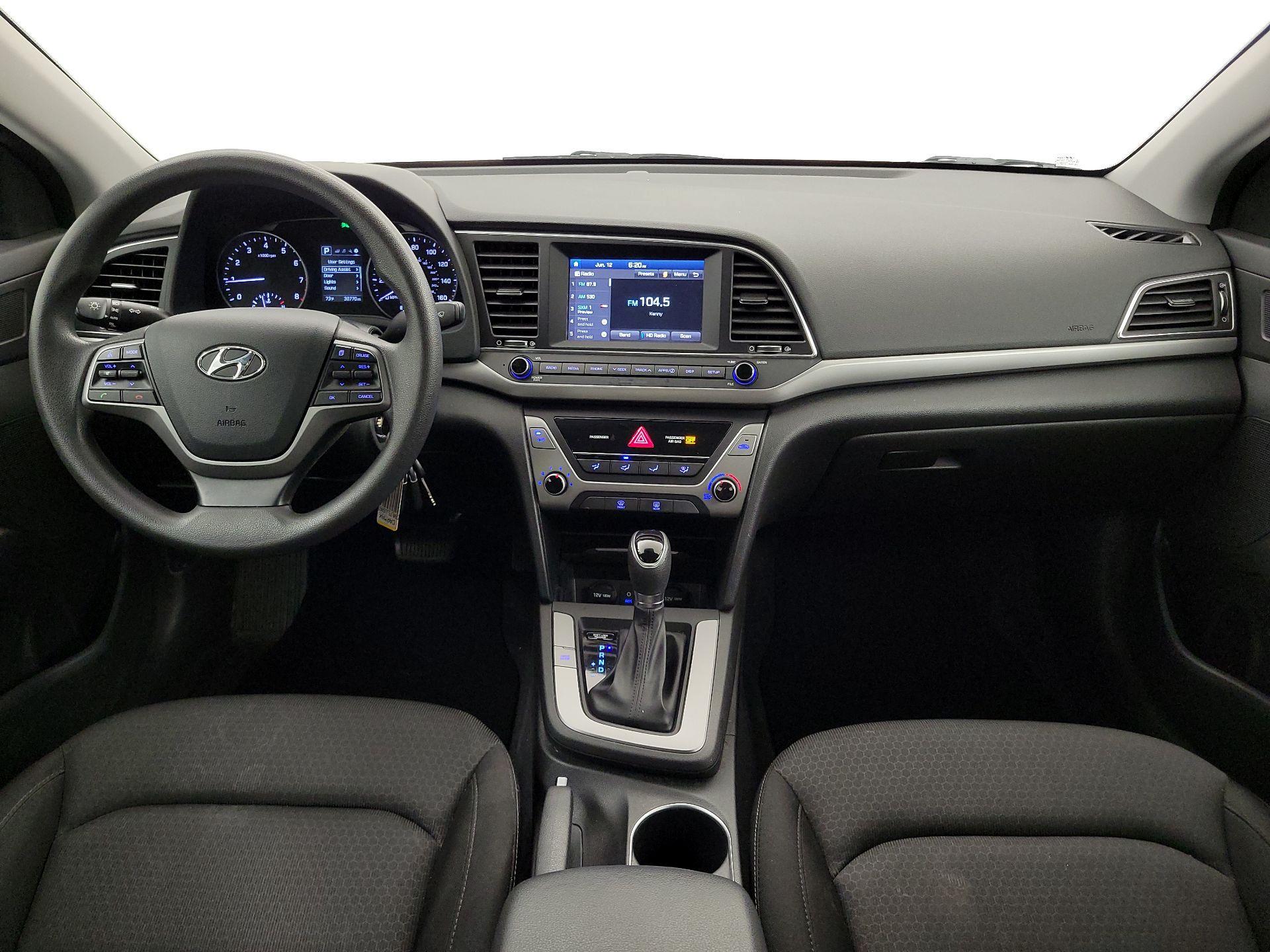 Thumbnail: 2018 Hyundai Elantra - 9