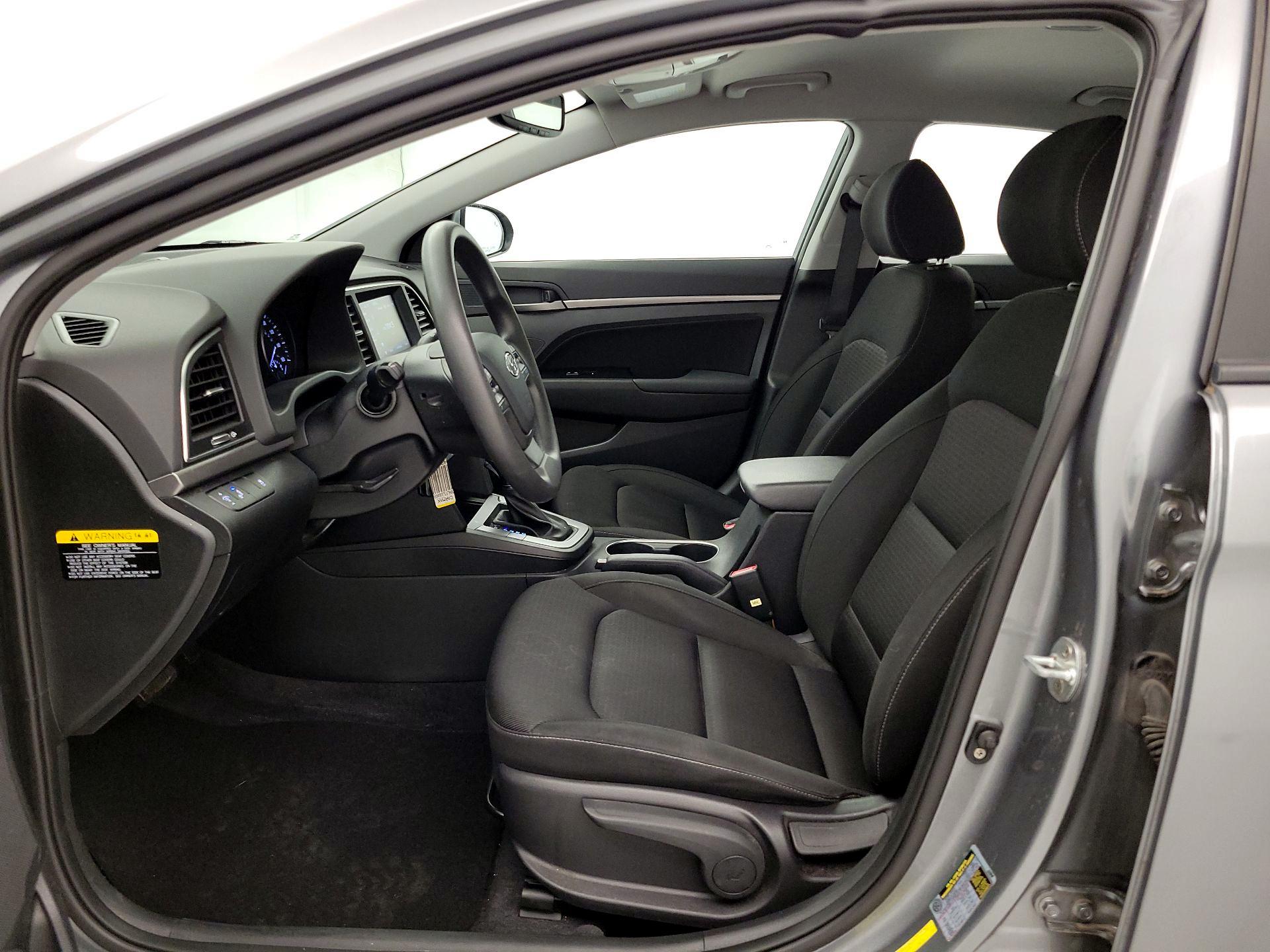 Thumbnail: 2018 Hyundai Elantra - 11