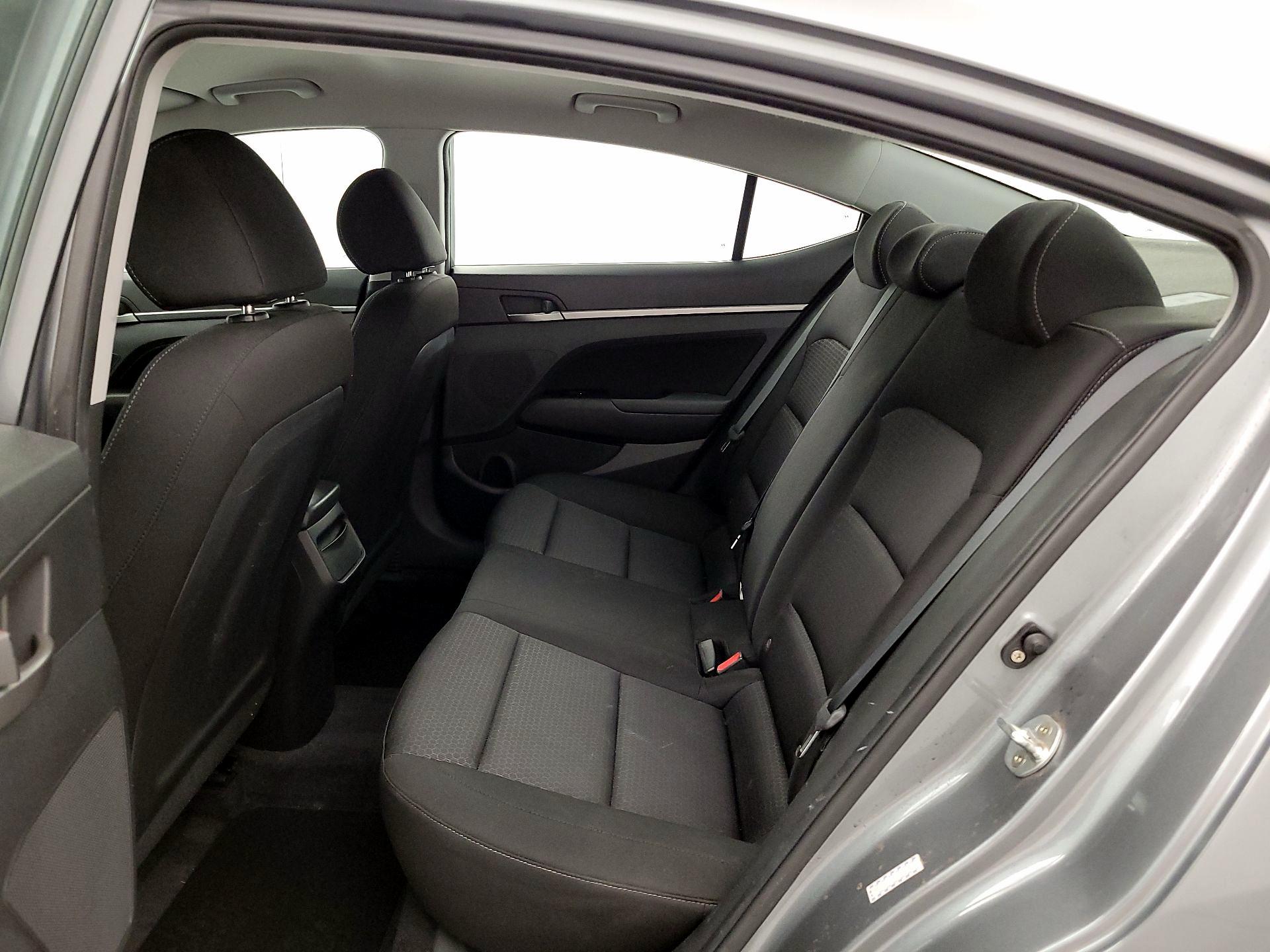 Thumbnail: 2018 Hyundai Elantra - 19