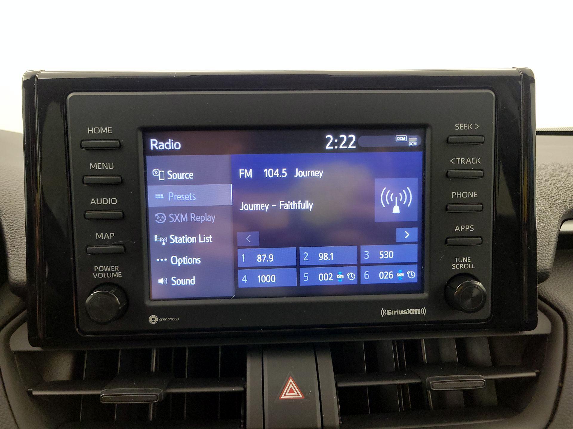 Thumbnail: 2021 Toyota RAV4 - 15