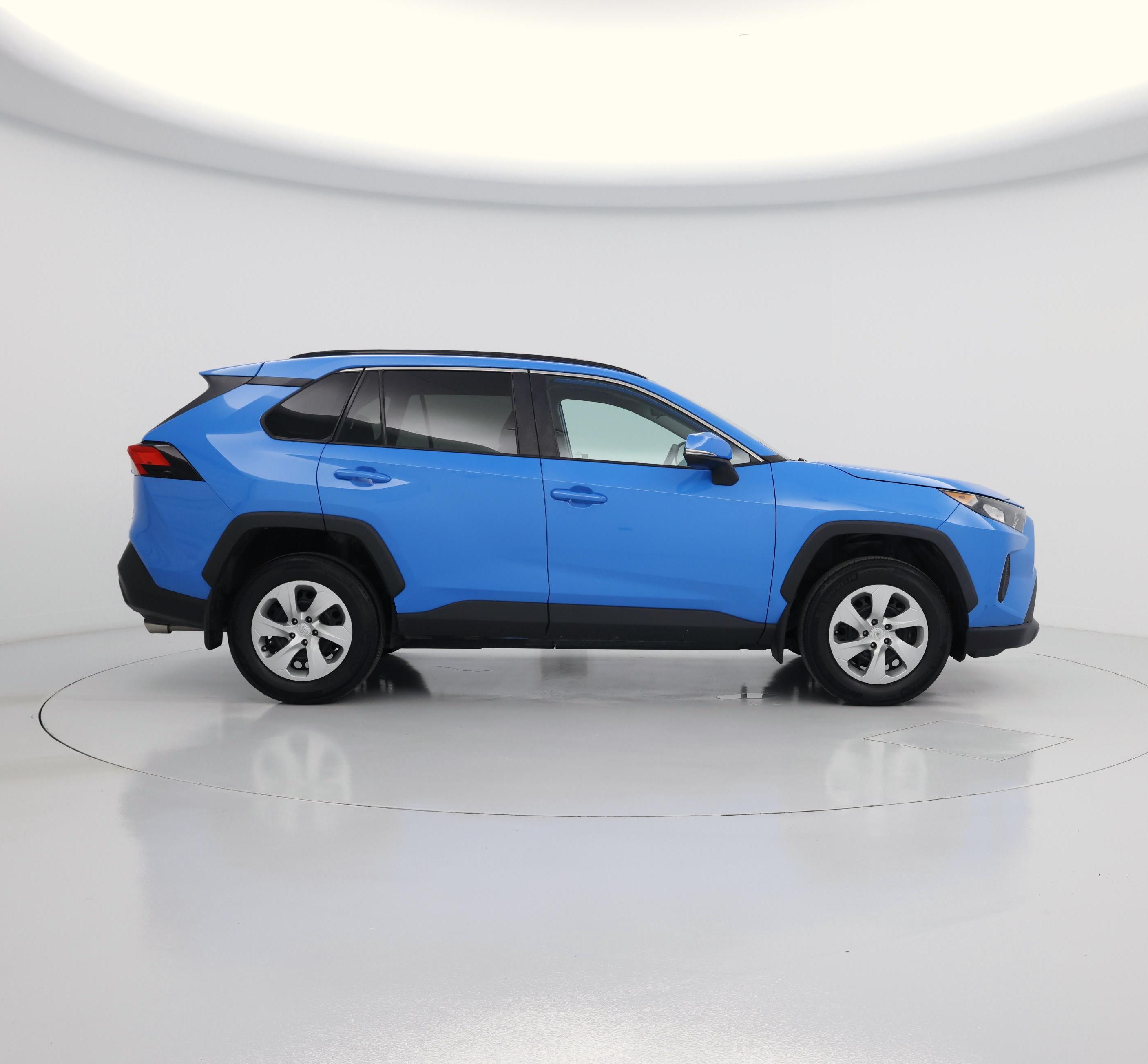 Thumbnail: 2021 Toyota RAV4 - 7