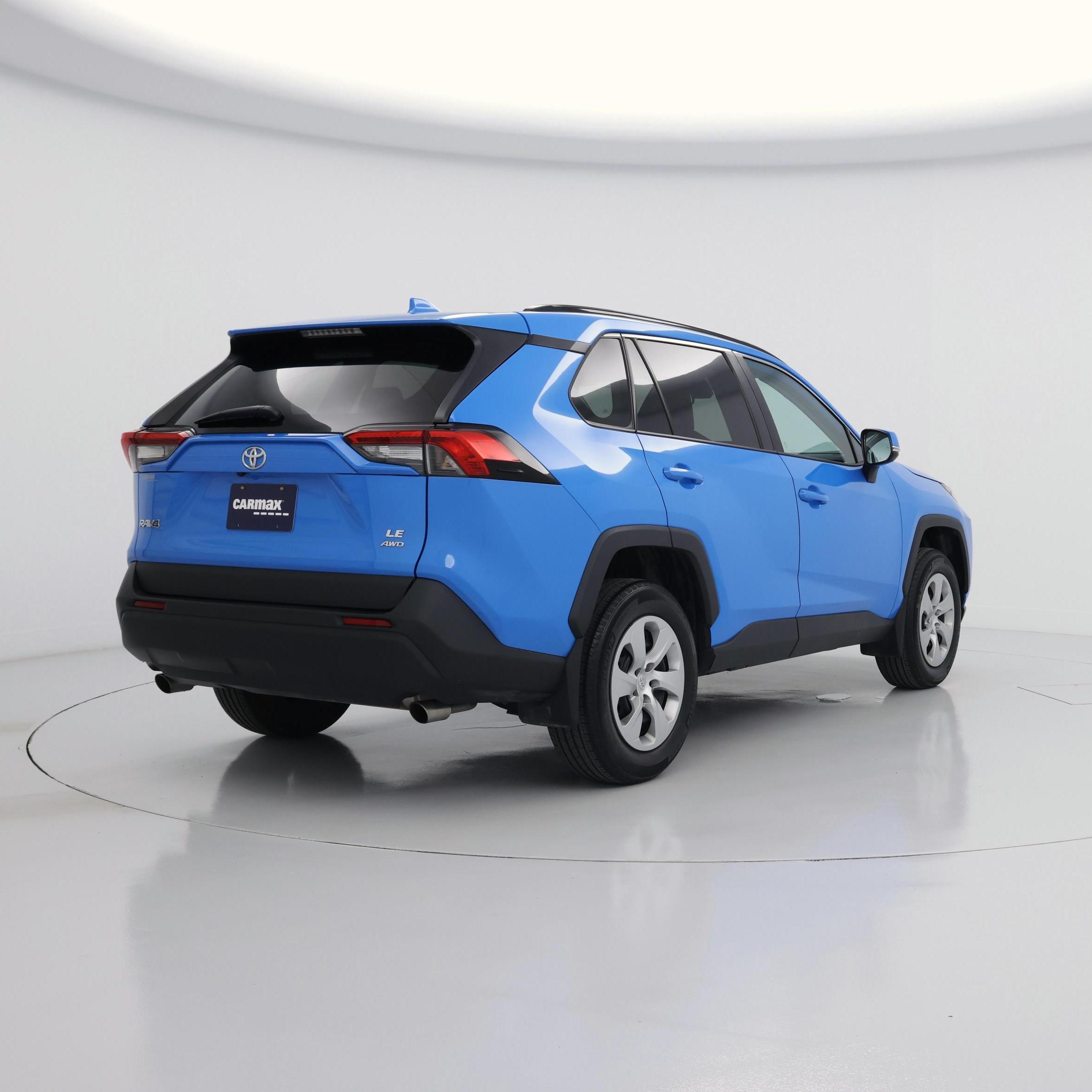Thumbnail: 2021 Toyota RAV4 - 8