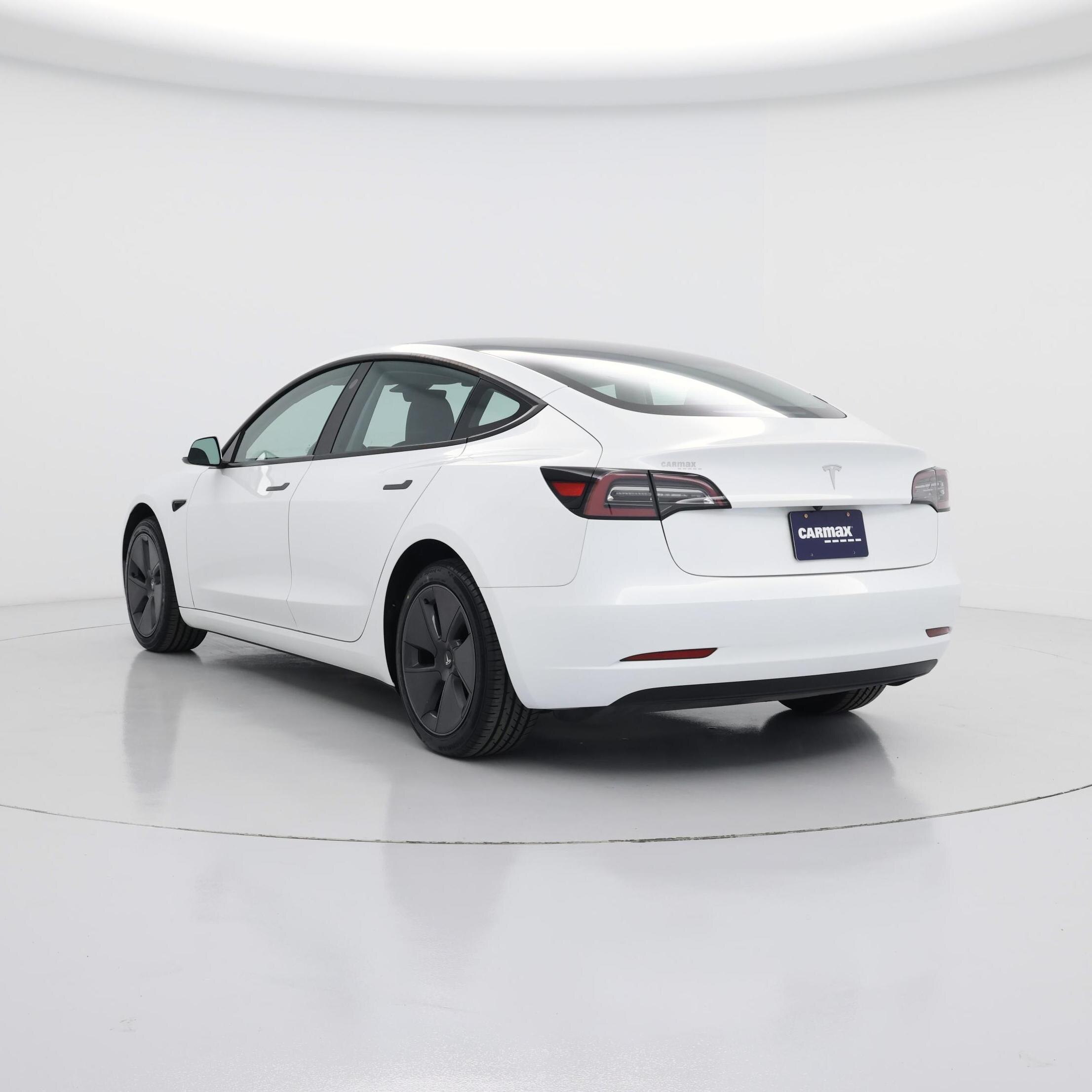 Thumbnail: 2023 Tesla Model 3 - 2