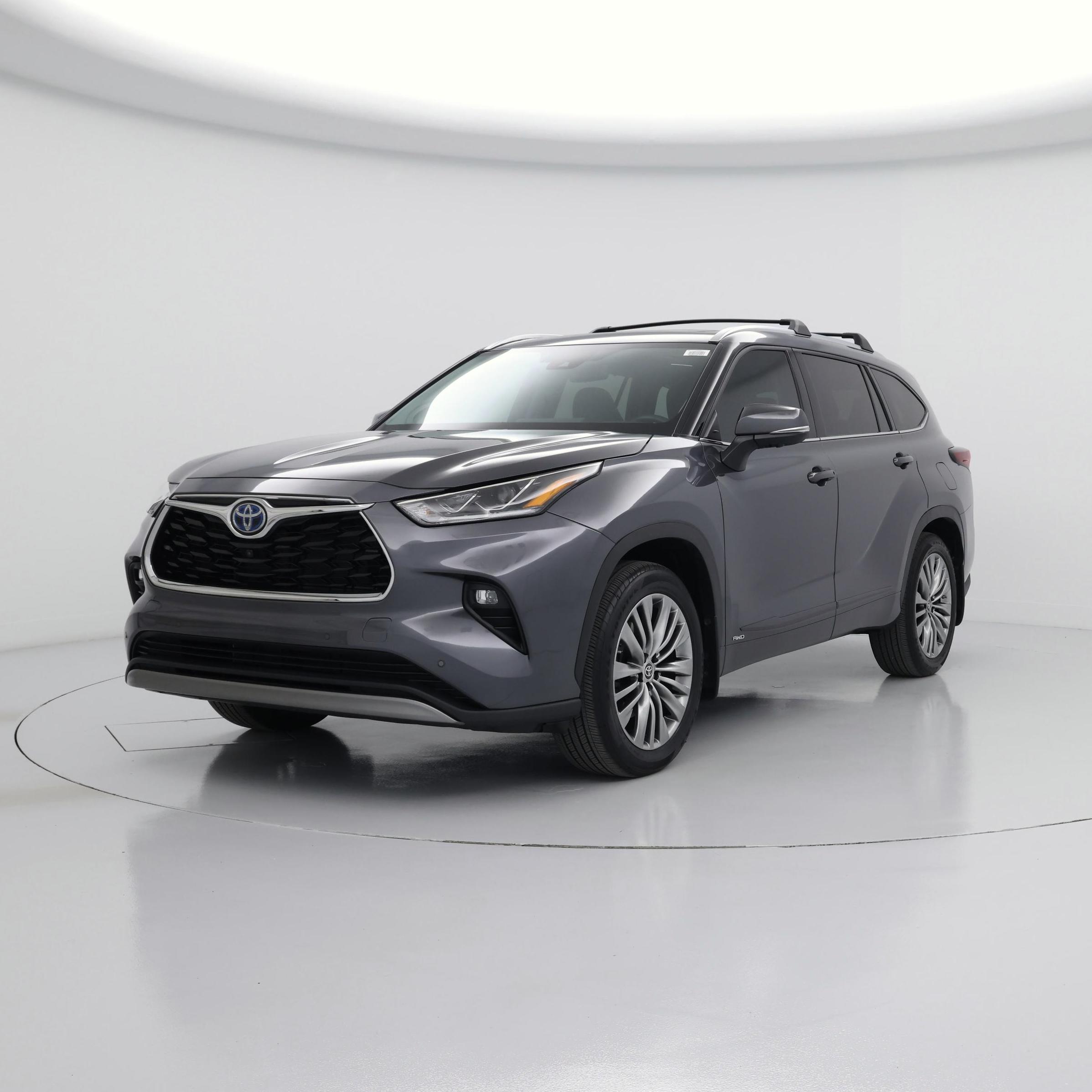 Thumbnail: 2024 Toyota Highlander - 4