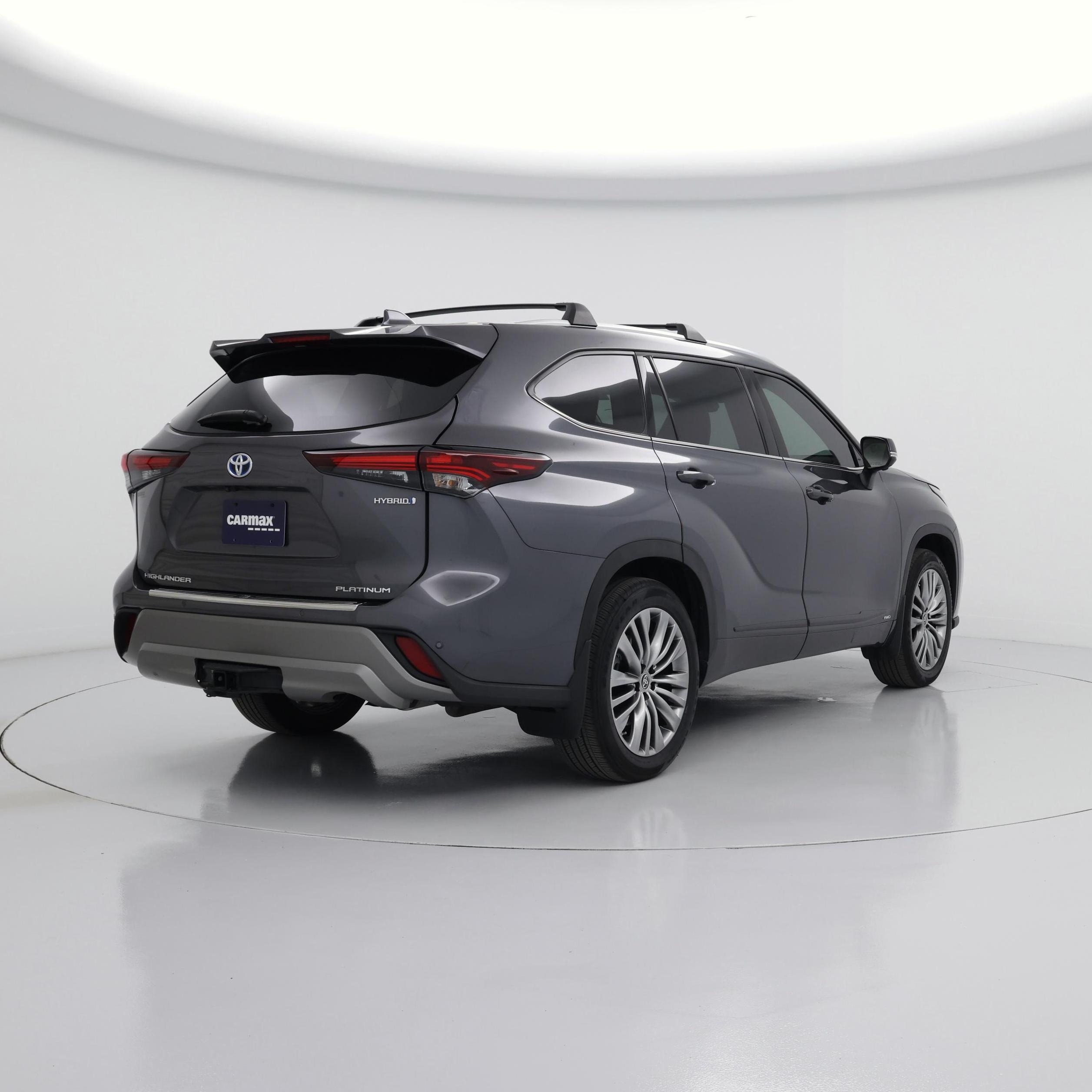 Thumbnail: 2024 Toyota Highlander - 8