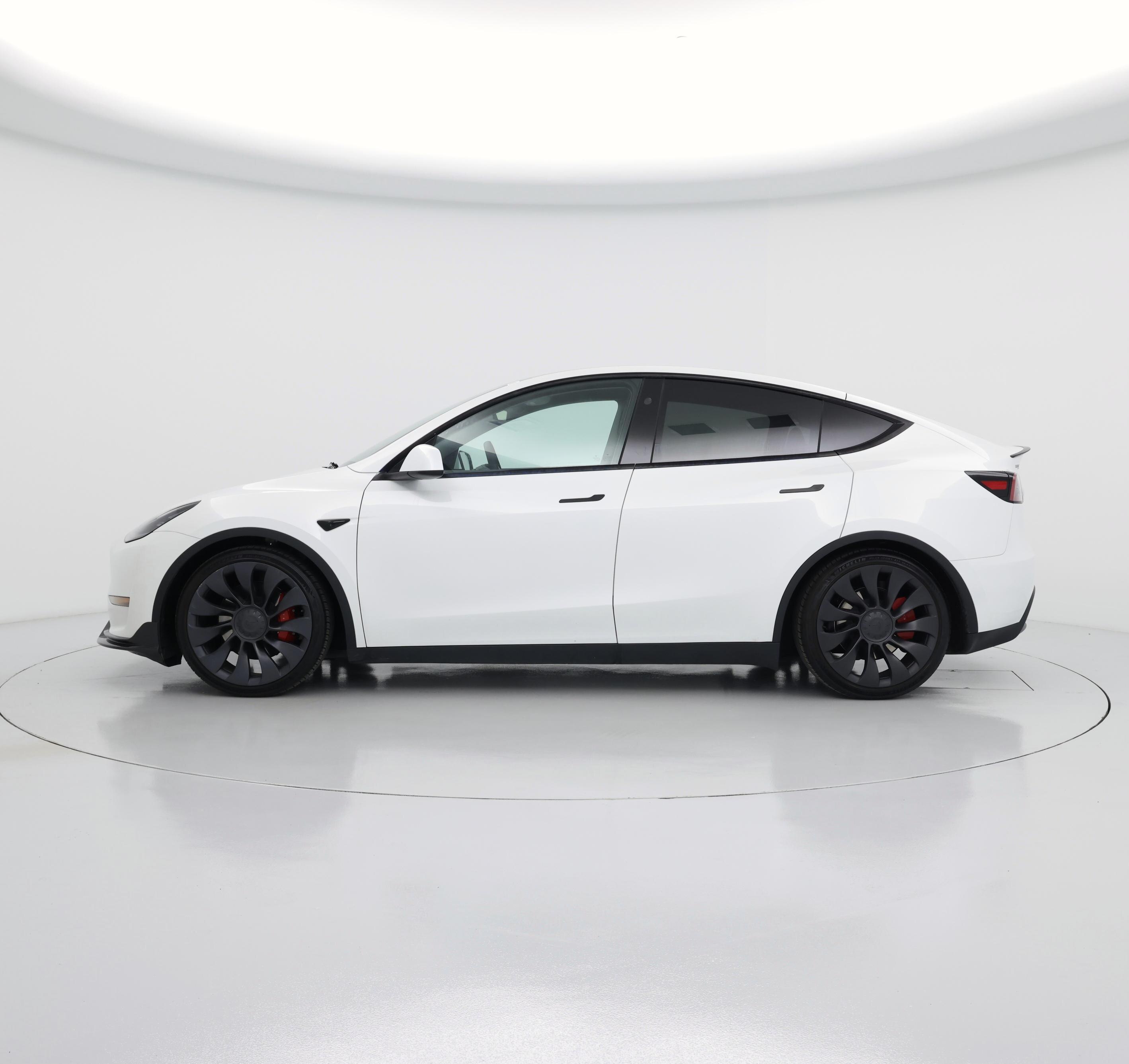 Thumbnail: 2023 Tesla Model Y - 3