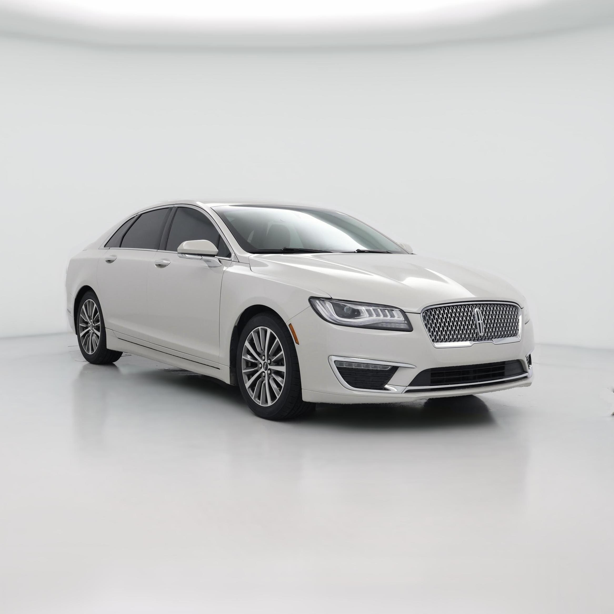 Thumbnail: 2020 Lincoln MKZ - 1