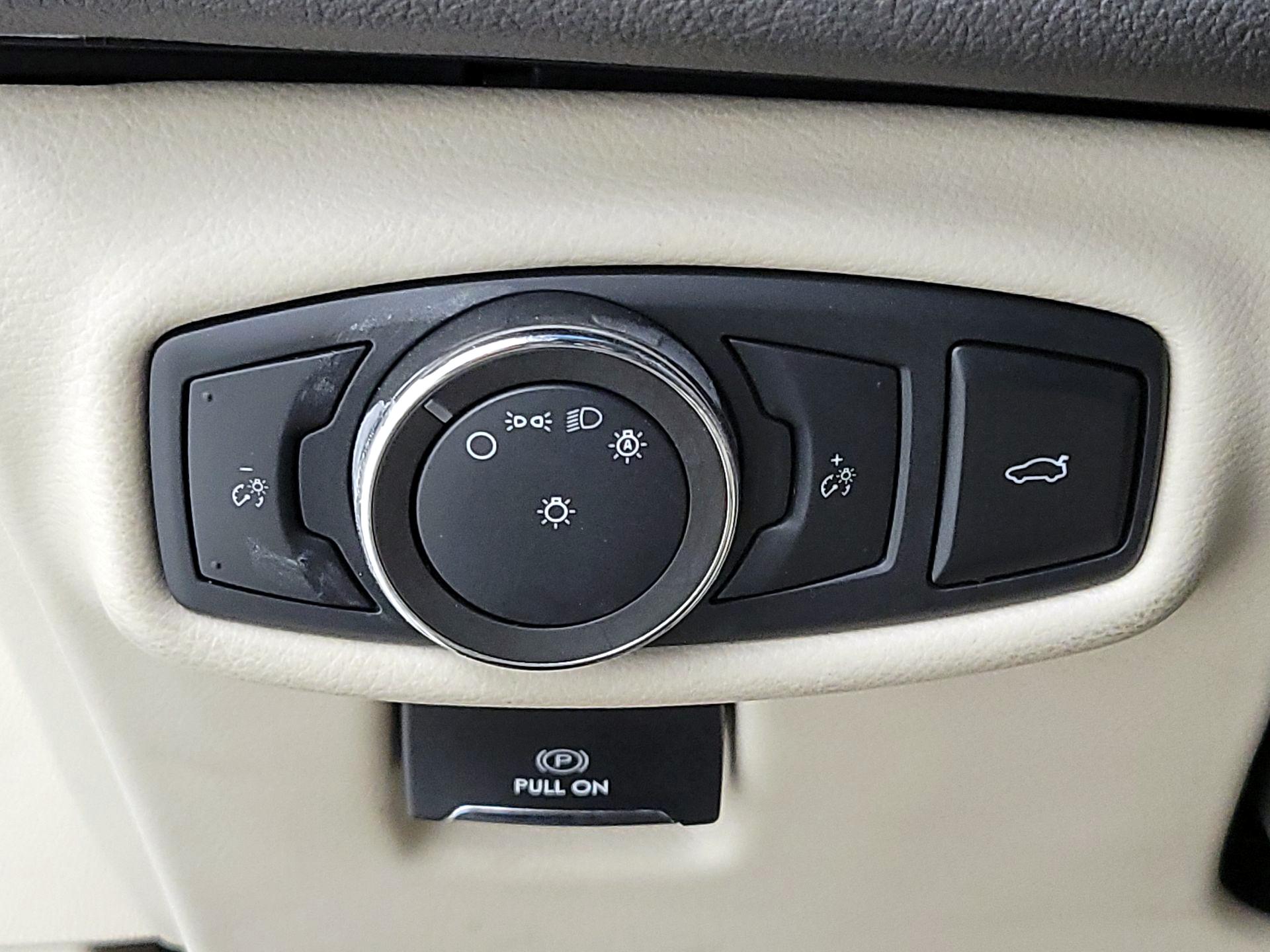 Thumbnail: 2020 Lincoln MKZ - 13