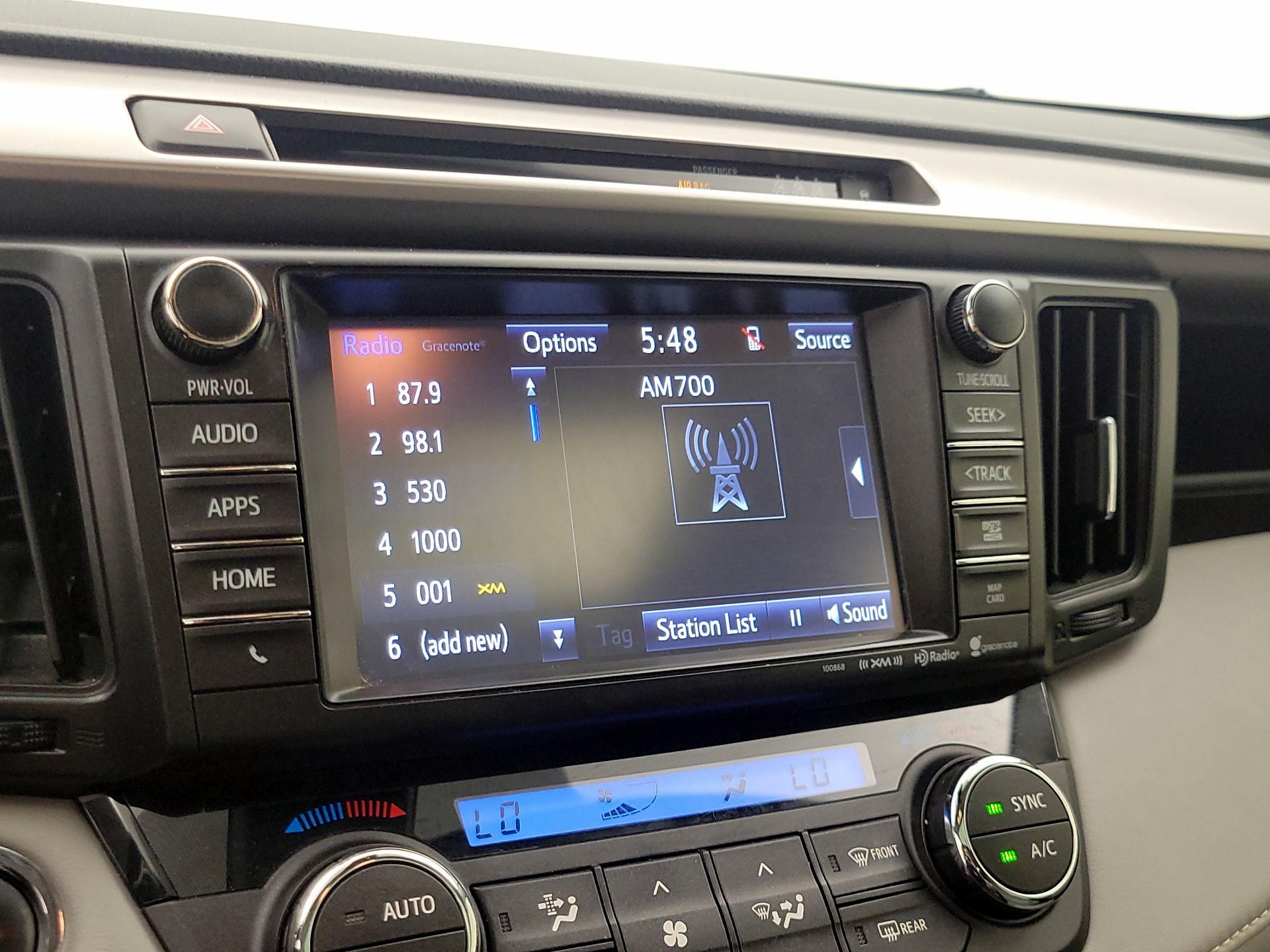 Thumbnail: 2018 Toyota RAV4 - 15