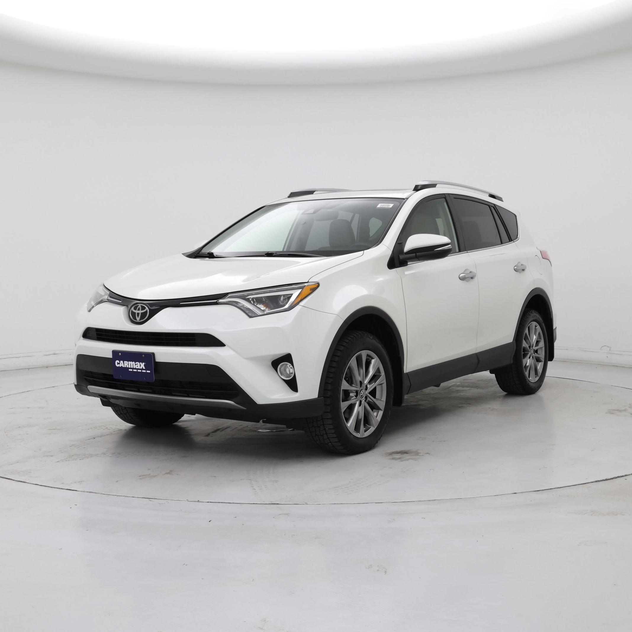 Thumbnail: 2018 Toyota RAV4 - 4