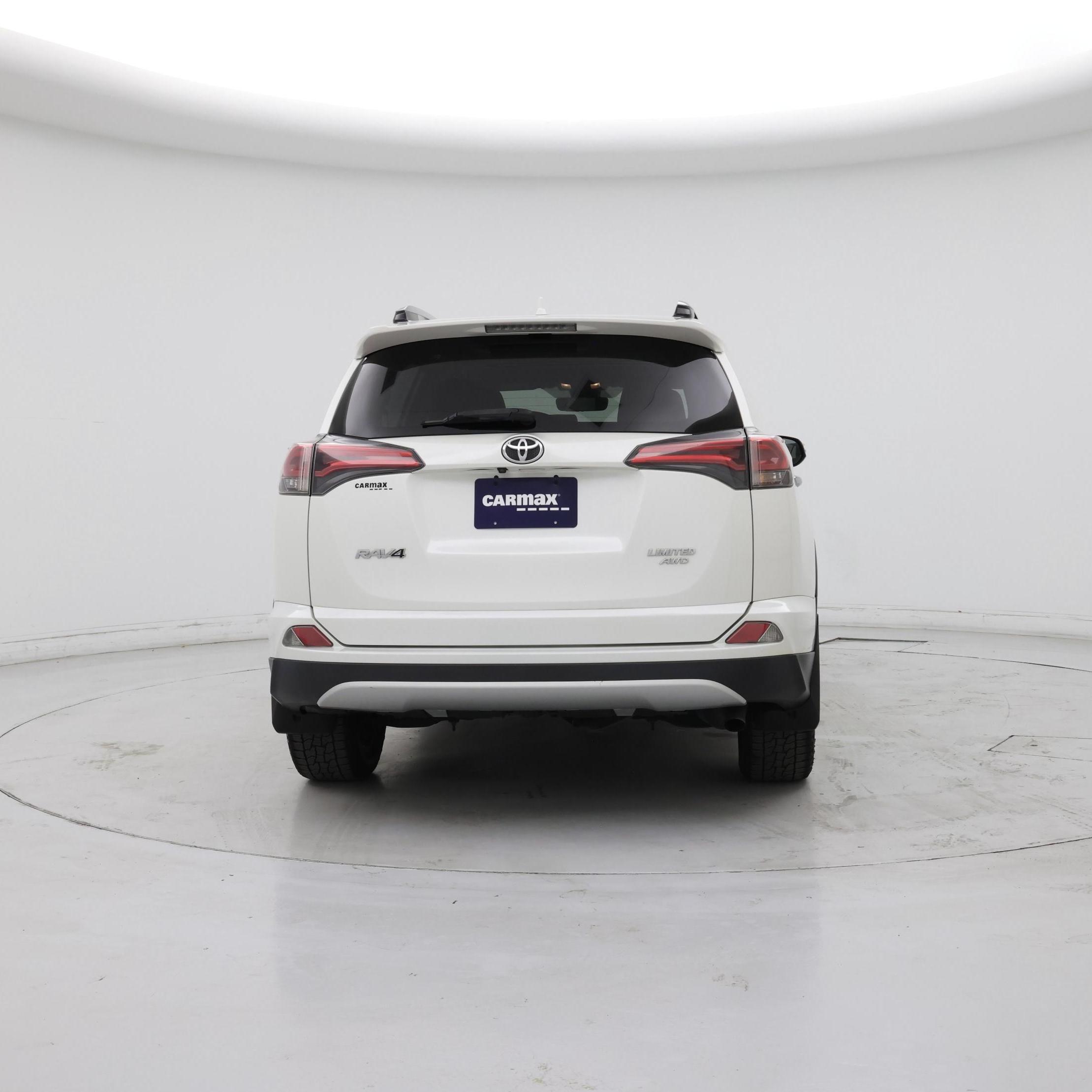 Thumbnail: 2018 Toyota RAV4 - 6