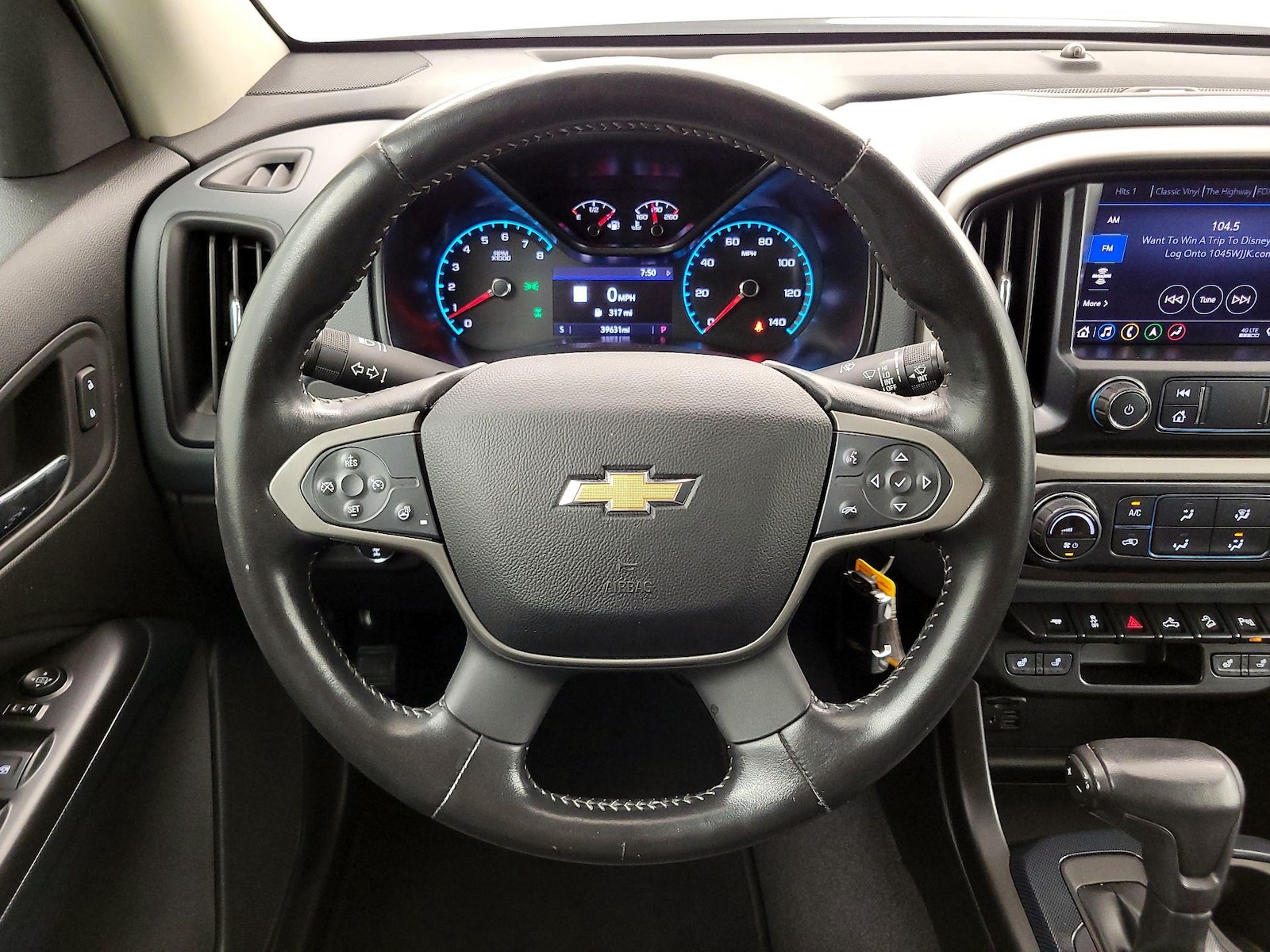 2019 Chevrolet Colorado Z71 - Photo 11