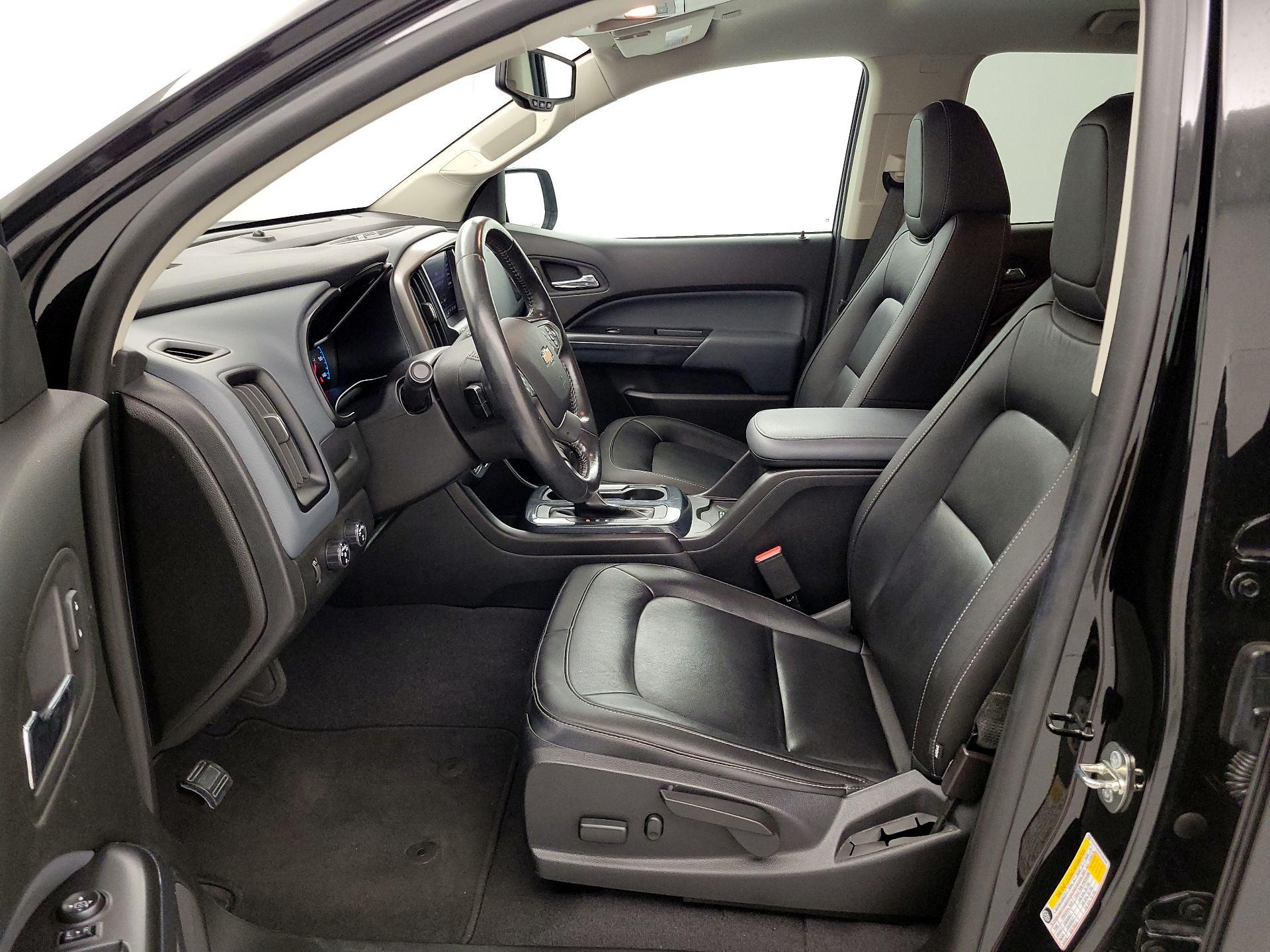Thumbnail: 2019 Chevrolet Colorado - 11