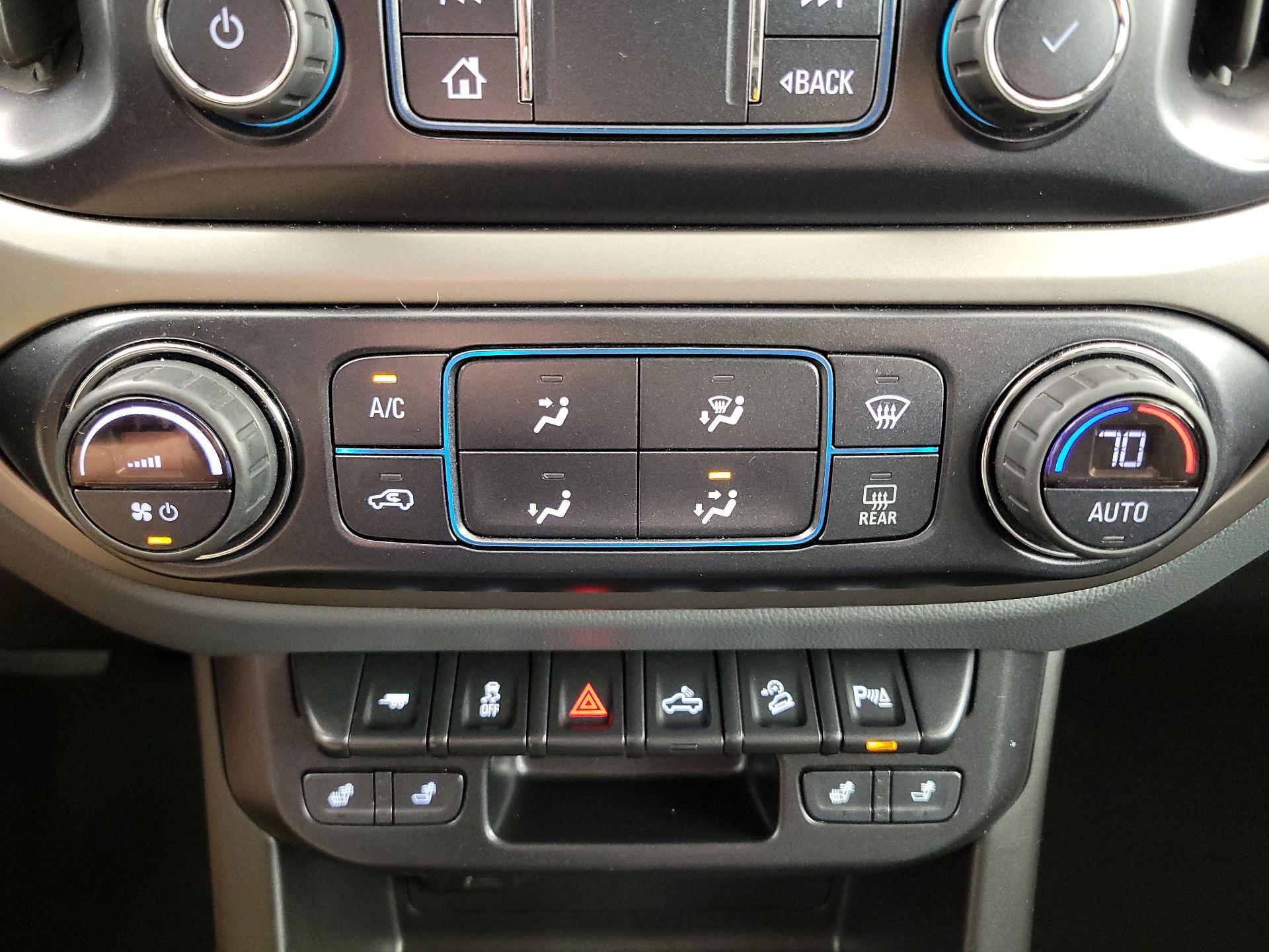 Thumbnail: 2019 Chevrolet Colorado - 17