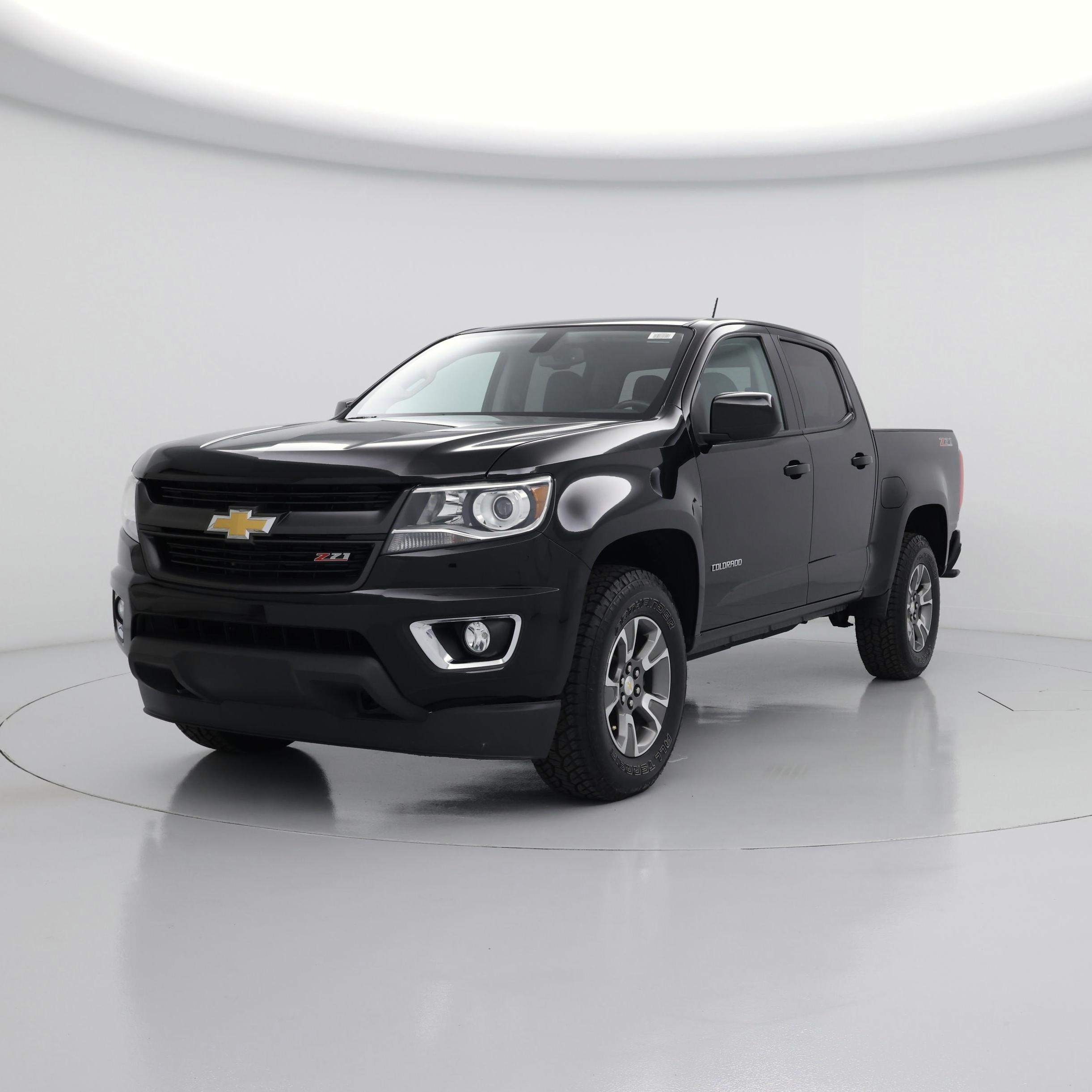 Thumbnail: 2019 Chevrolet Colorado - 4