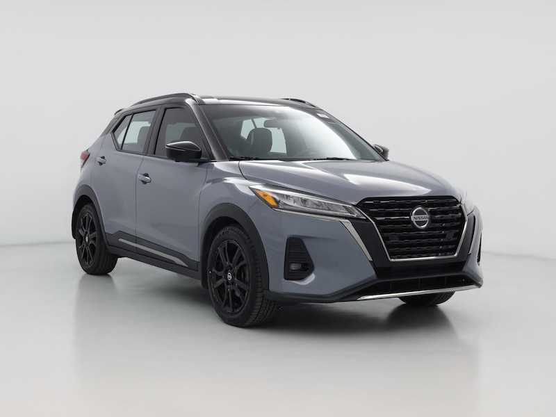 2021 Nissan Kicks SR