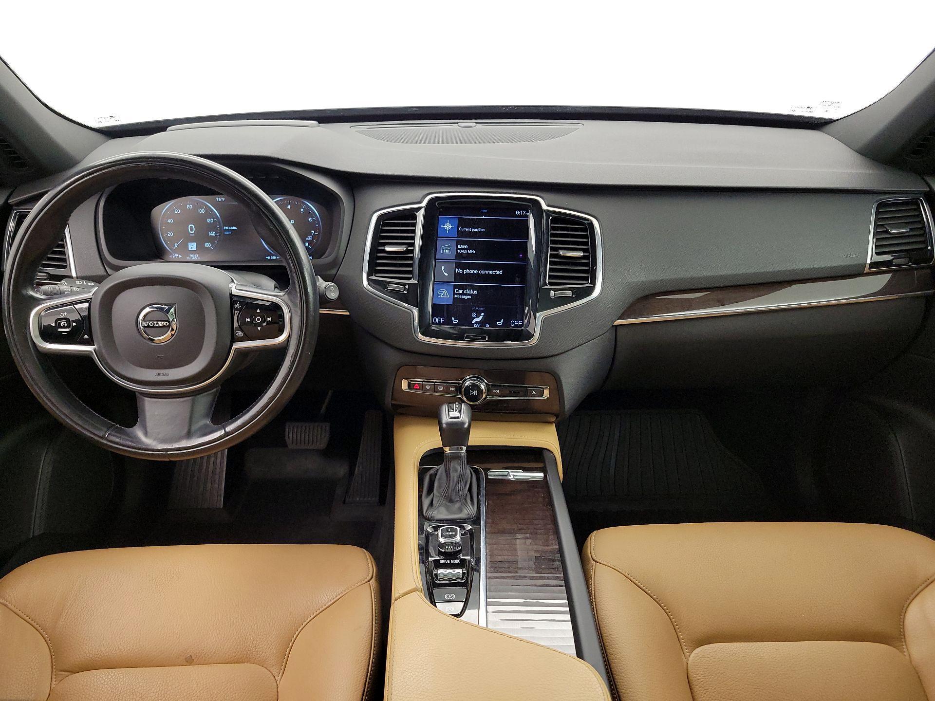 Thumbnail: 2017 Volvo XC90 - 9