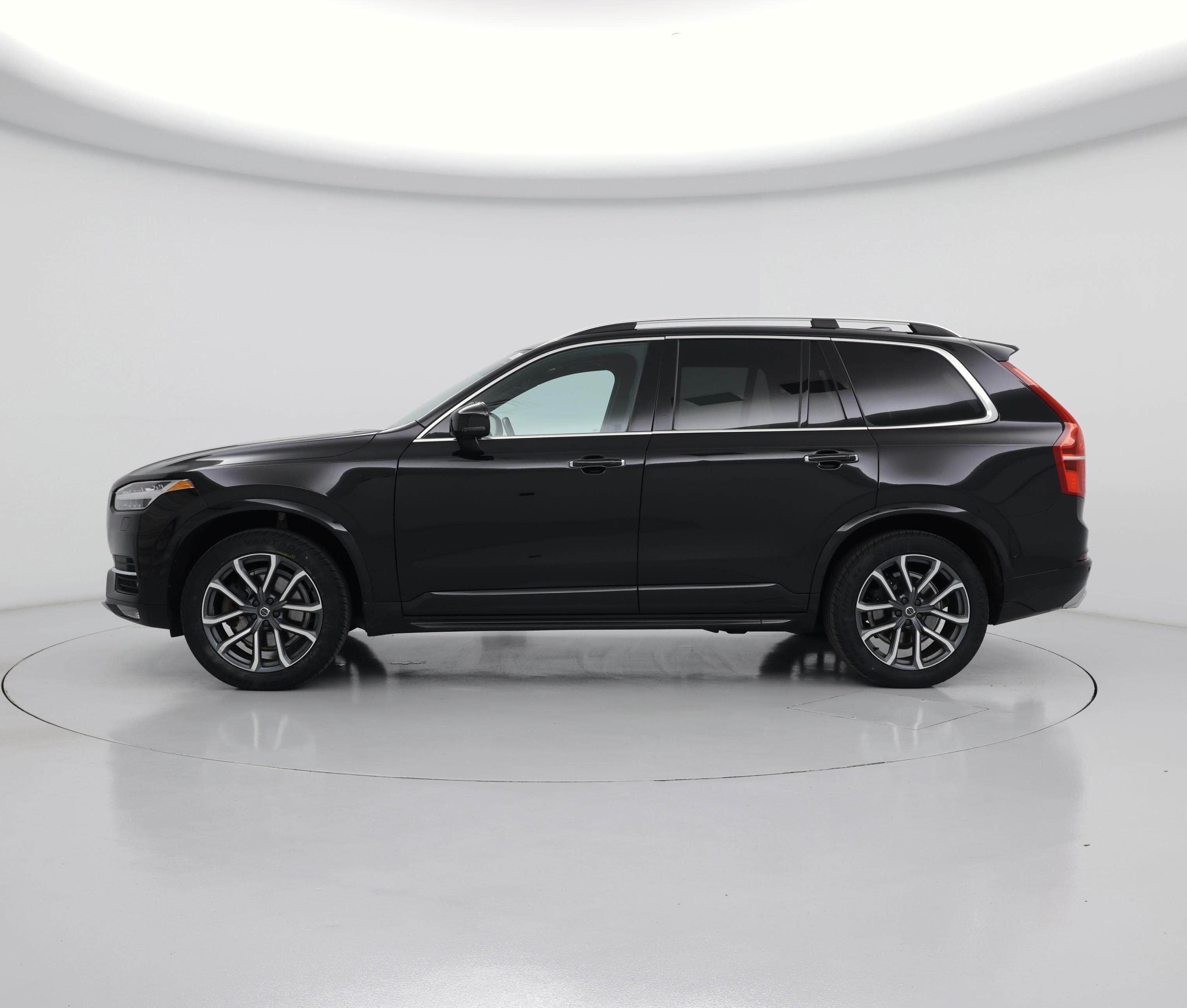 Thumbnail: 2017 Volvo XC90 - 3
