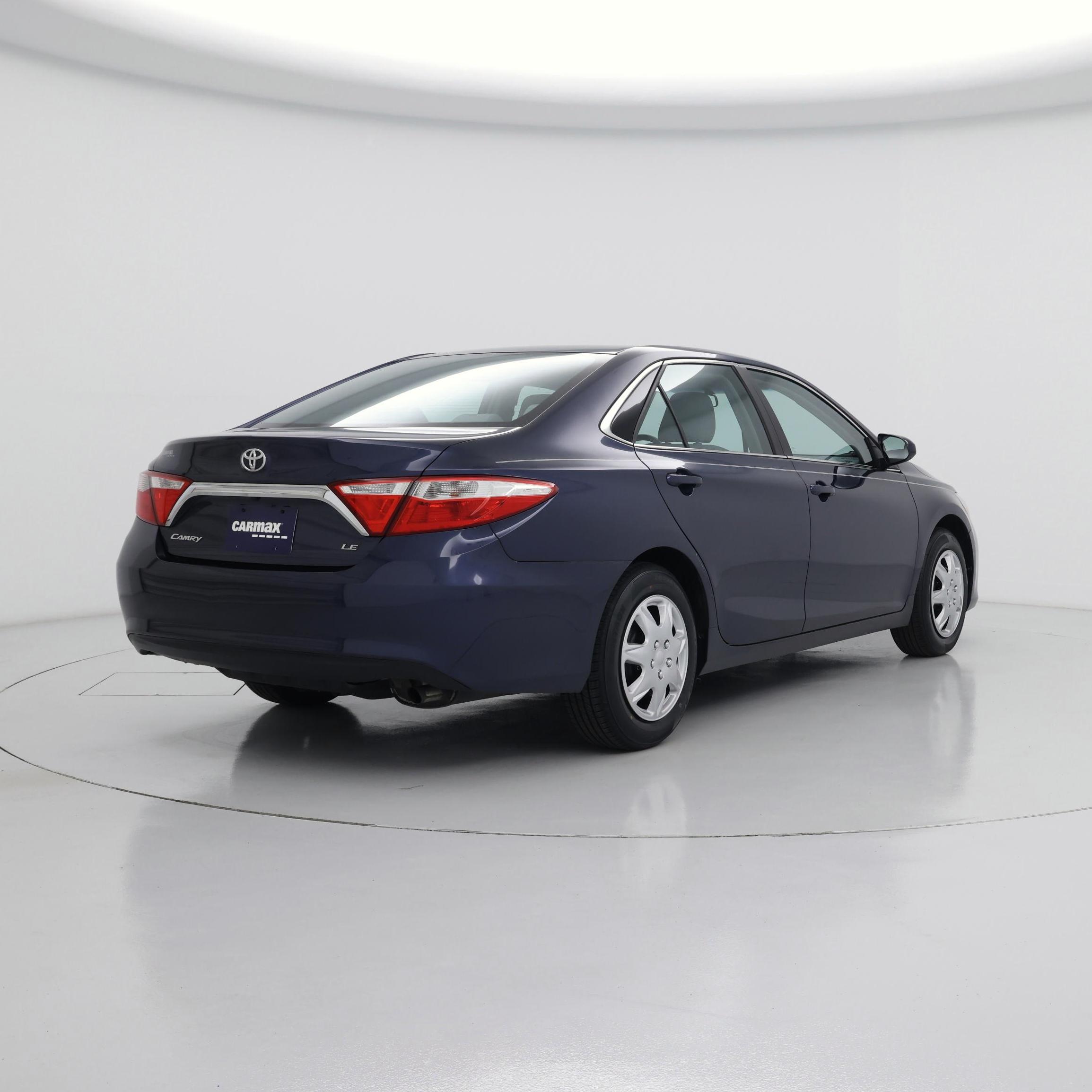 Thumbnail: 2016 Toyota Camry - 8