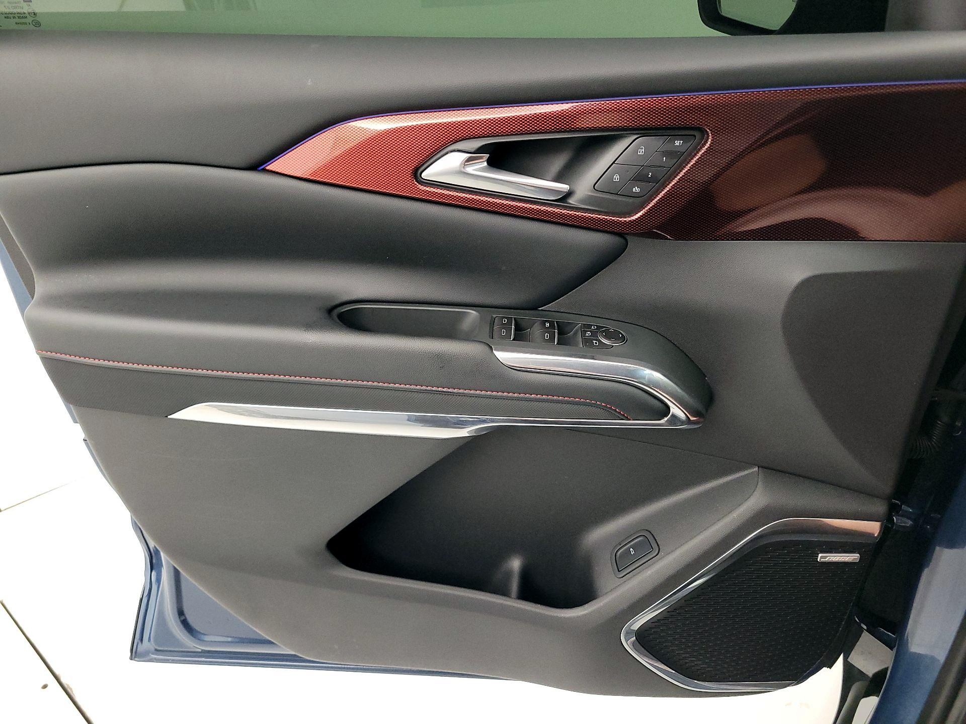 Thumbnail: 2026 Chevrolet Traverse - 12