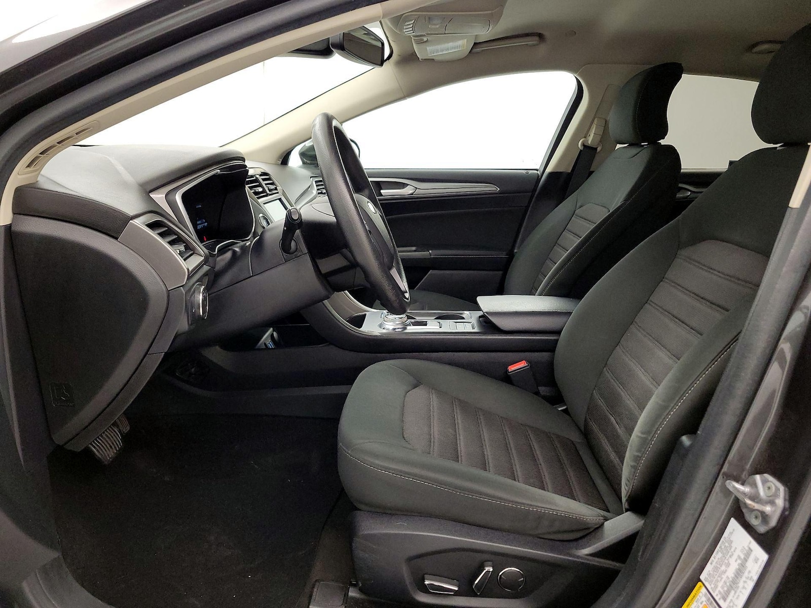 Power Seat(s) & Side Airbags