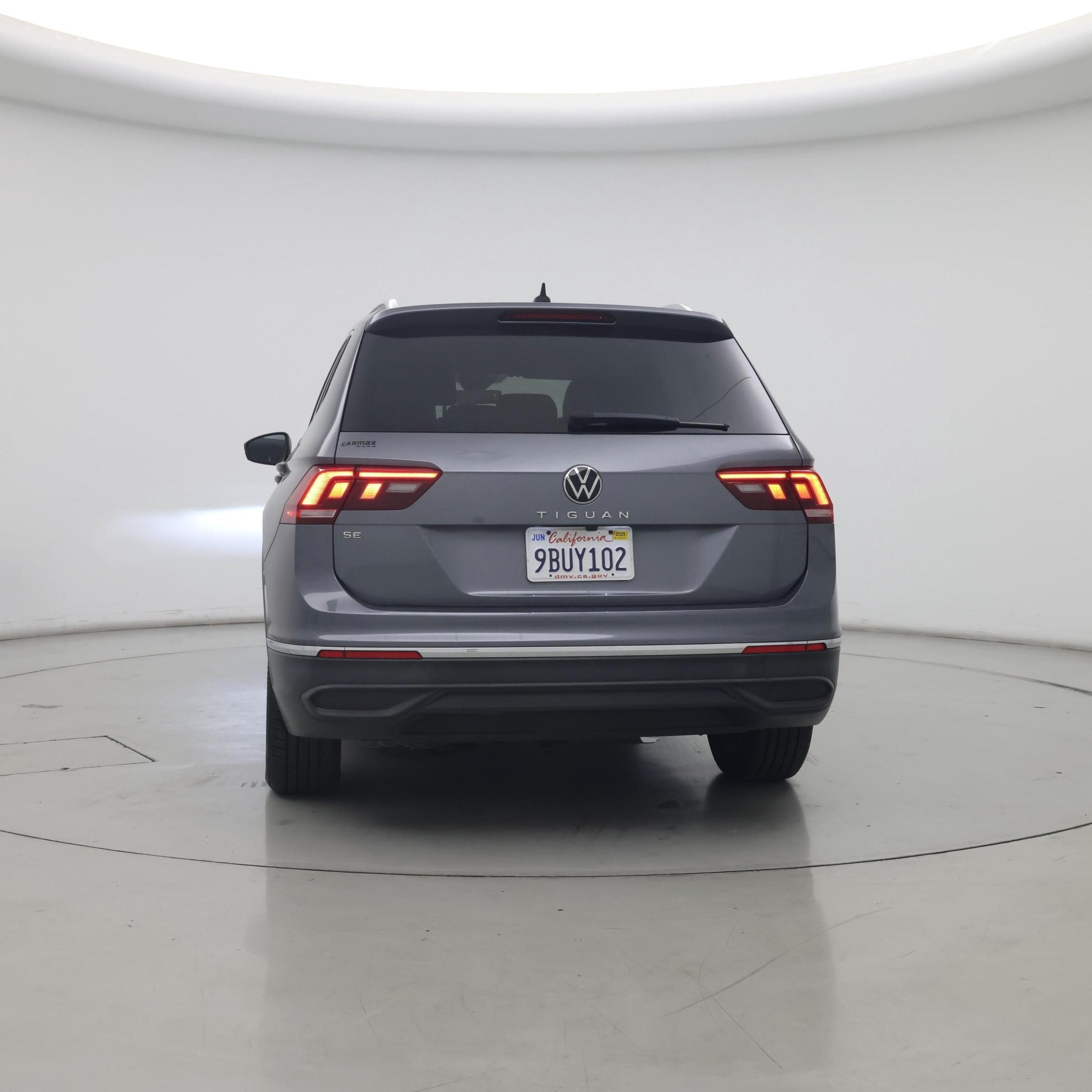 Thumbnail: 2022 Volkswagen Tiguan - 6