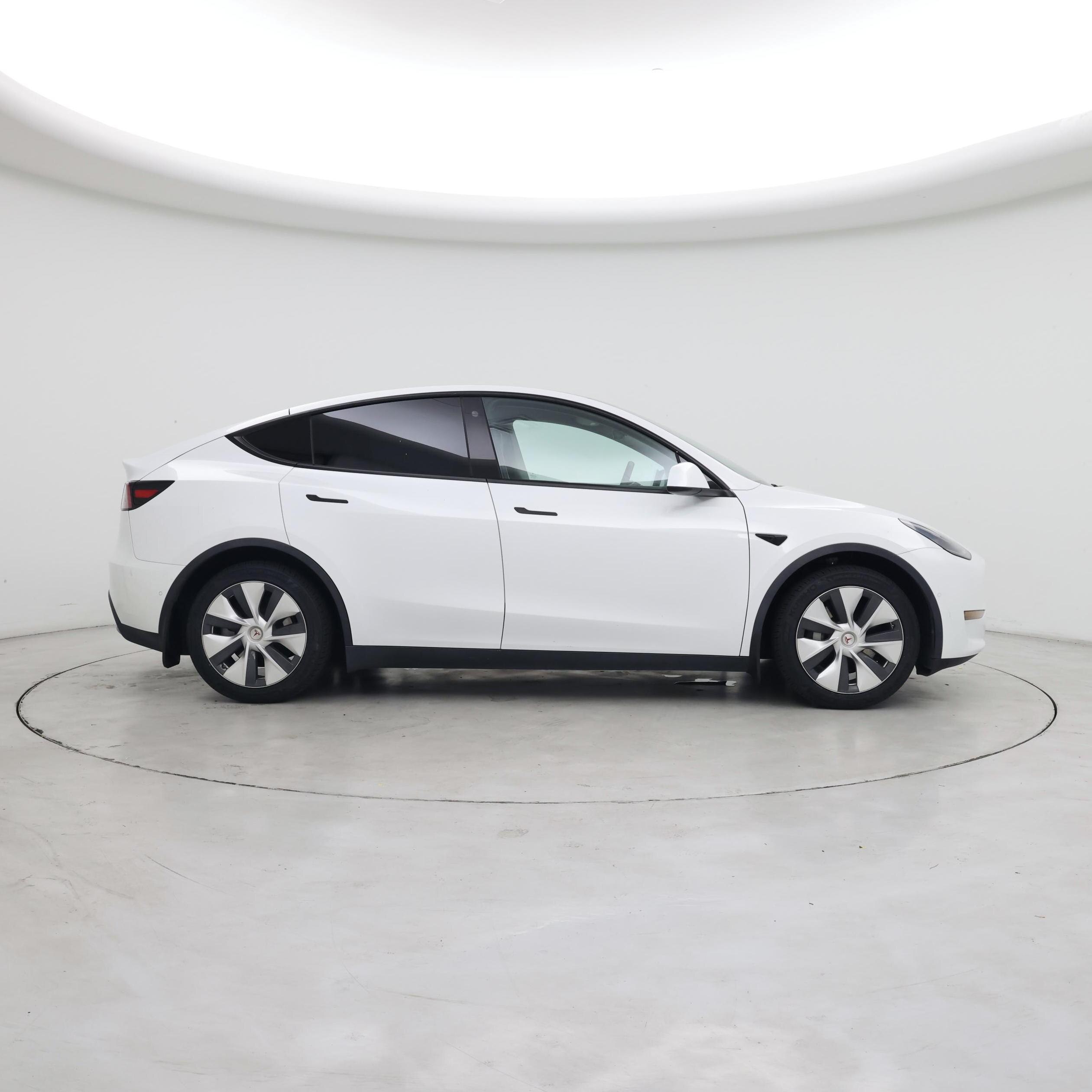 Thumbnail: 2021 Tesla Model Y - 7