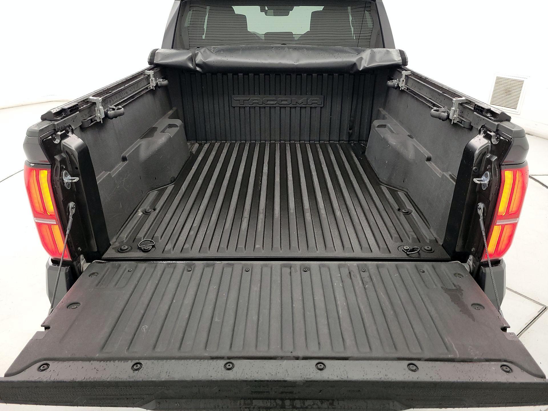Thumbnail: 2024 Toyota Tacoma - 20