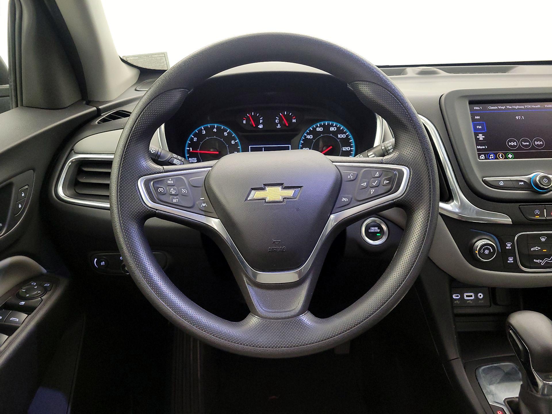 Thumbnail: 2022 Chevrolet Equinox - 10