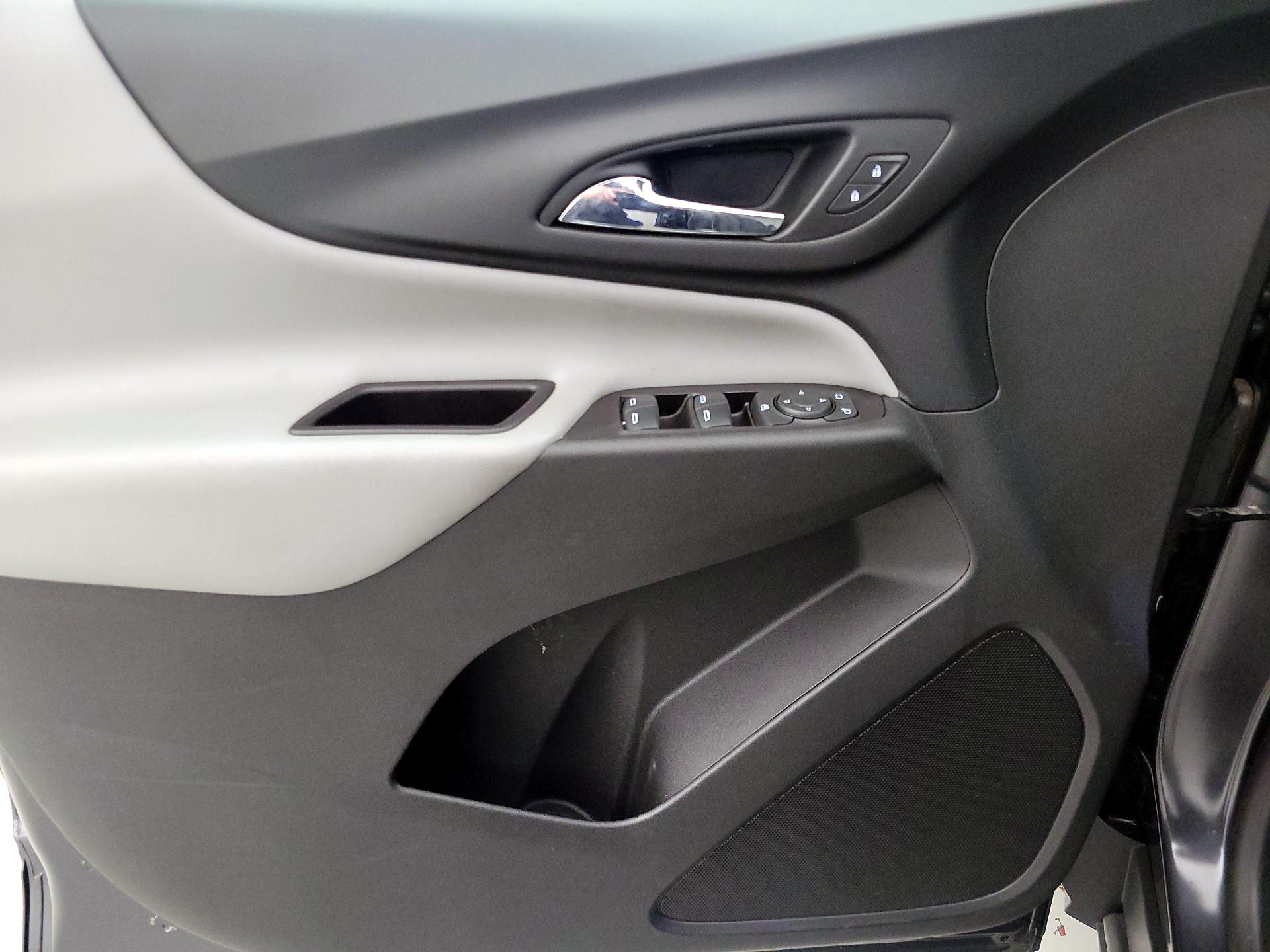 Thumbnail: 2022 Chevrolet Equinox - 12