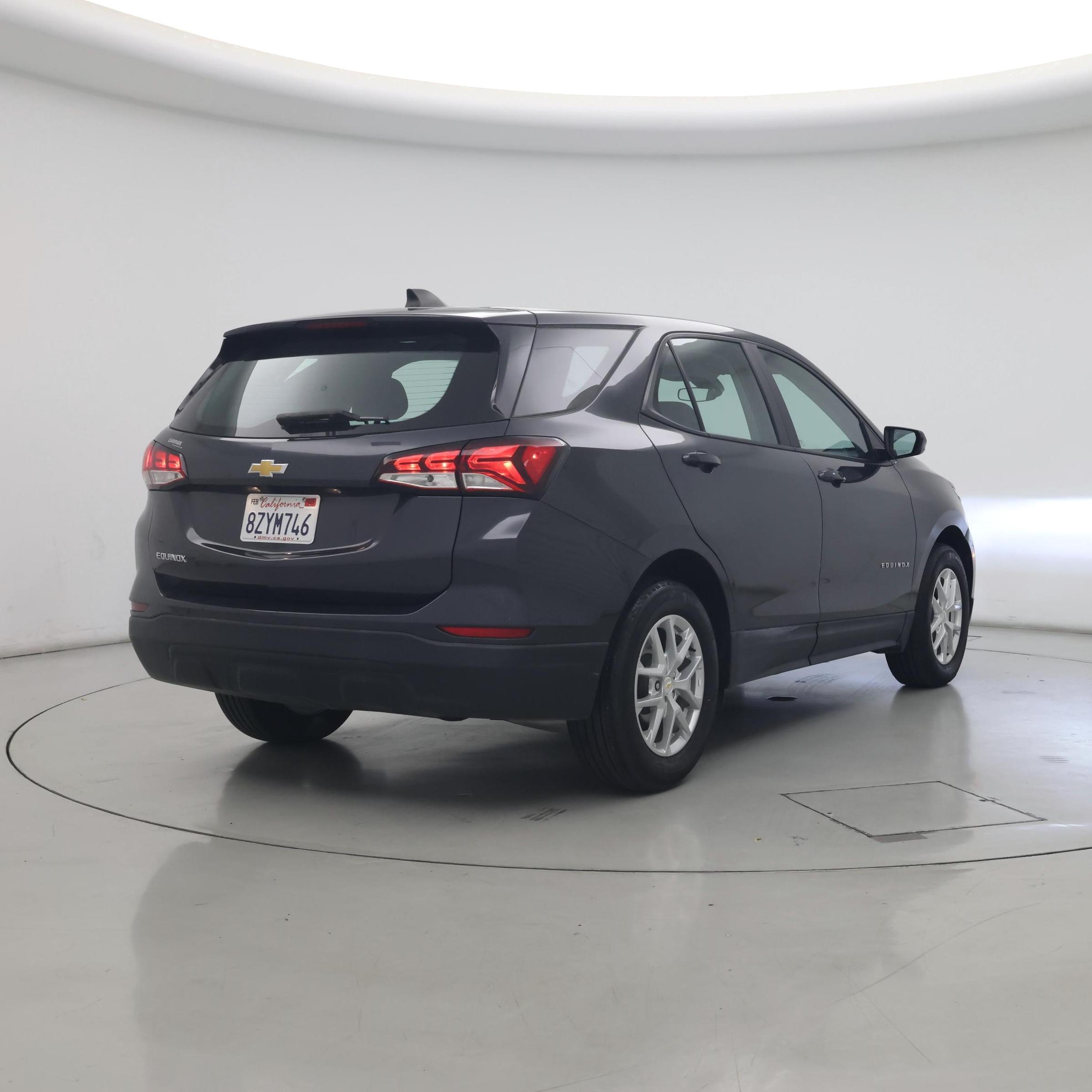 Thumbnail: 2022 Chevrolet Equinox - 8