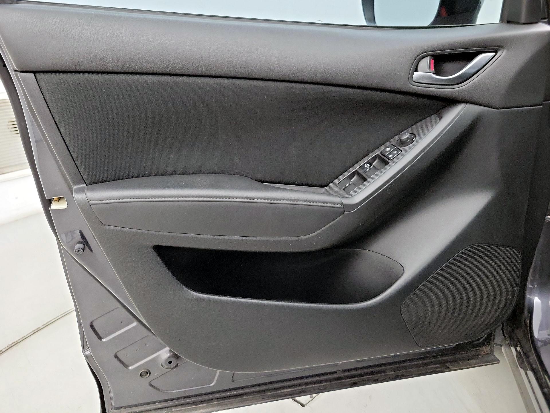 Thumbnail: 2016 Mazda CX-5 - 12