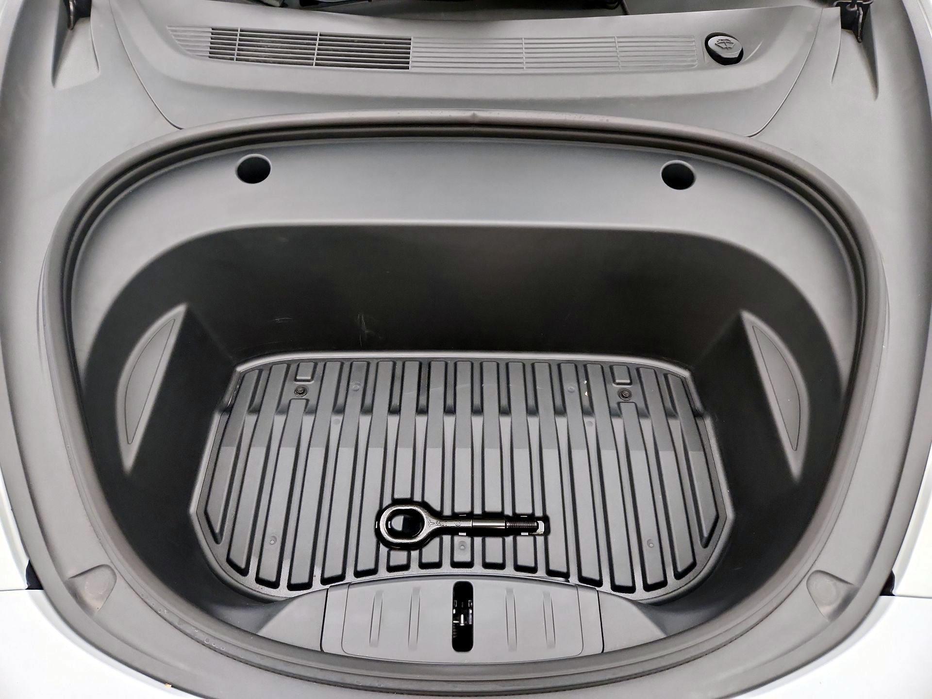 Thumbnail: 2023 Tesla Model 3 - 20