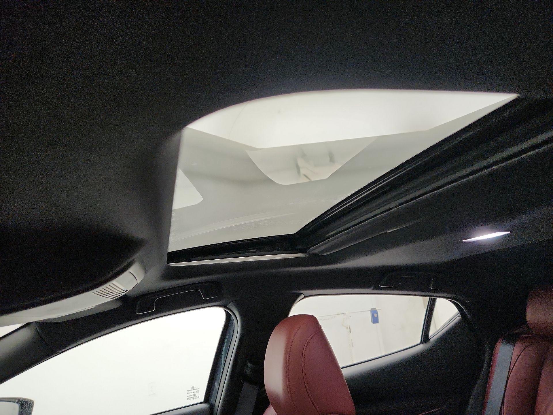Thumbnail: 2023 Mazda Mazda3 - 19