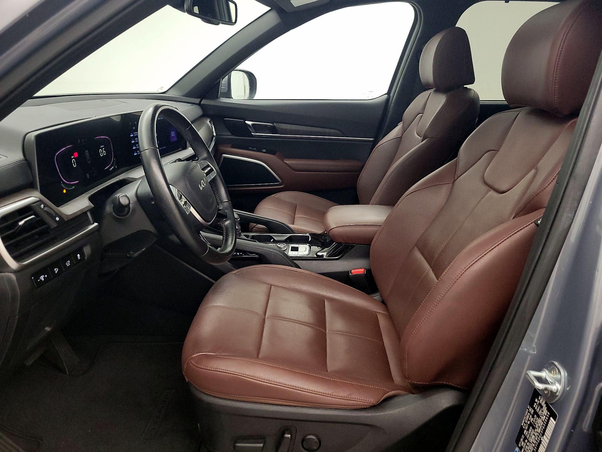 Thumbnail: 2023 Kia Telluride - 11