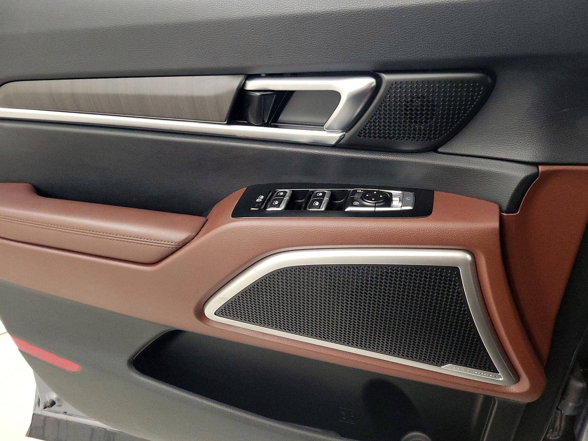 Thumbnail: 2023 Kia Telluride - 12