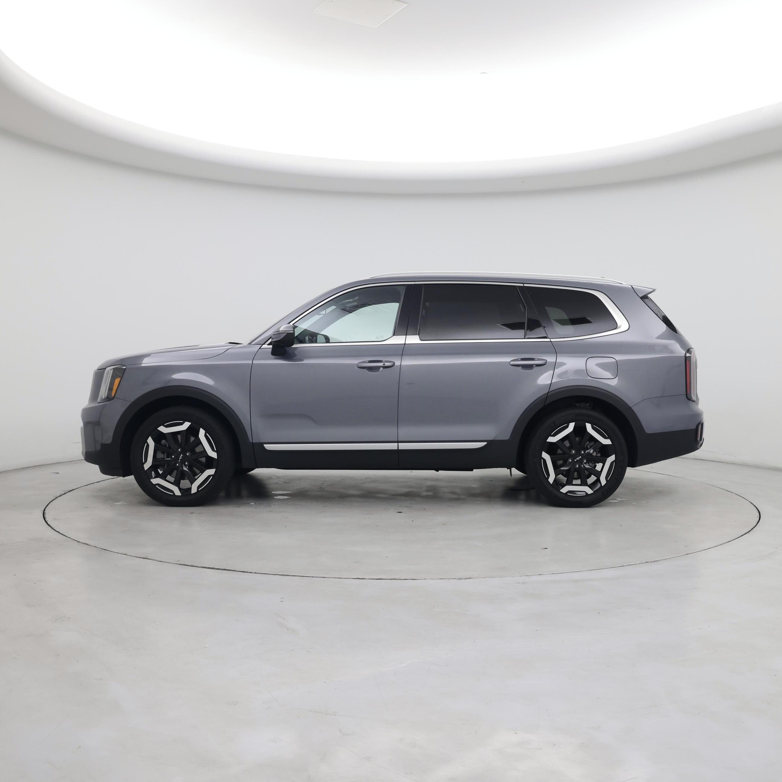 Thumbnail: 2023 Kia Telluride - 3