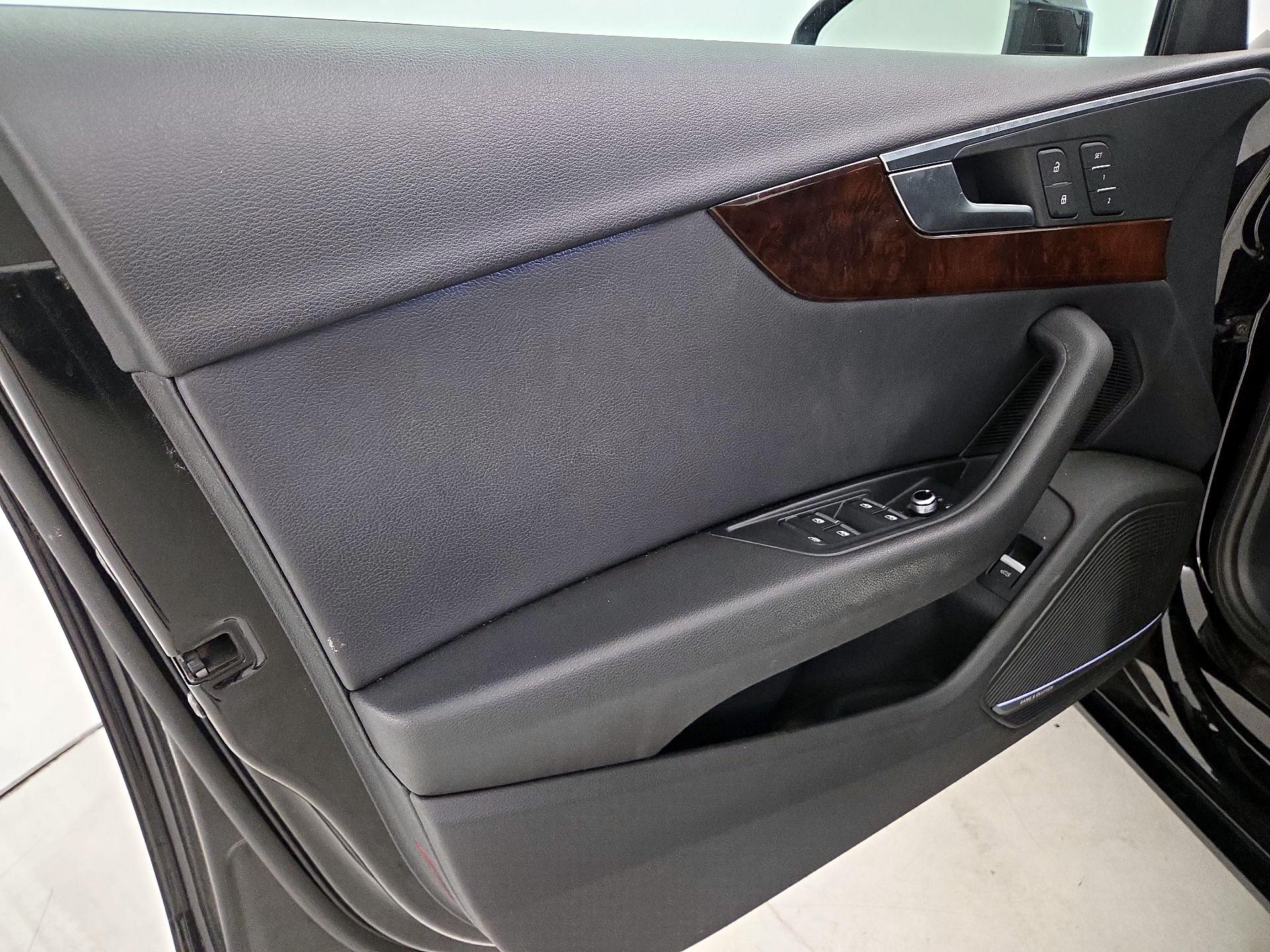 Thumbnail: 2018 Audi A4 - 12