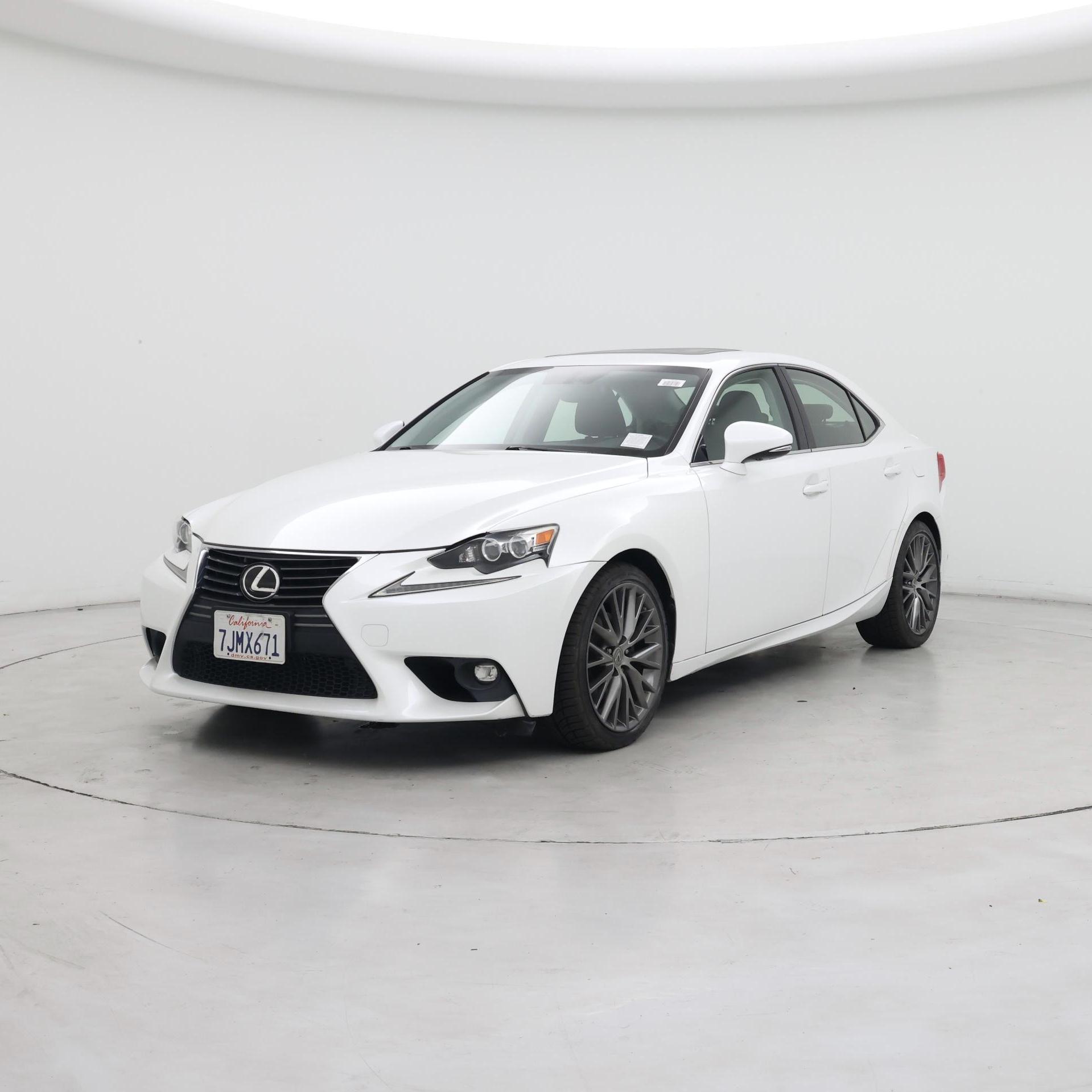 Thumbnail: 2015 Lexus IS - 4