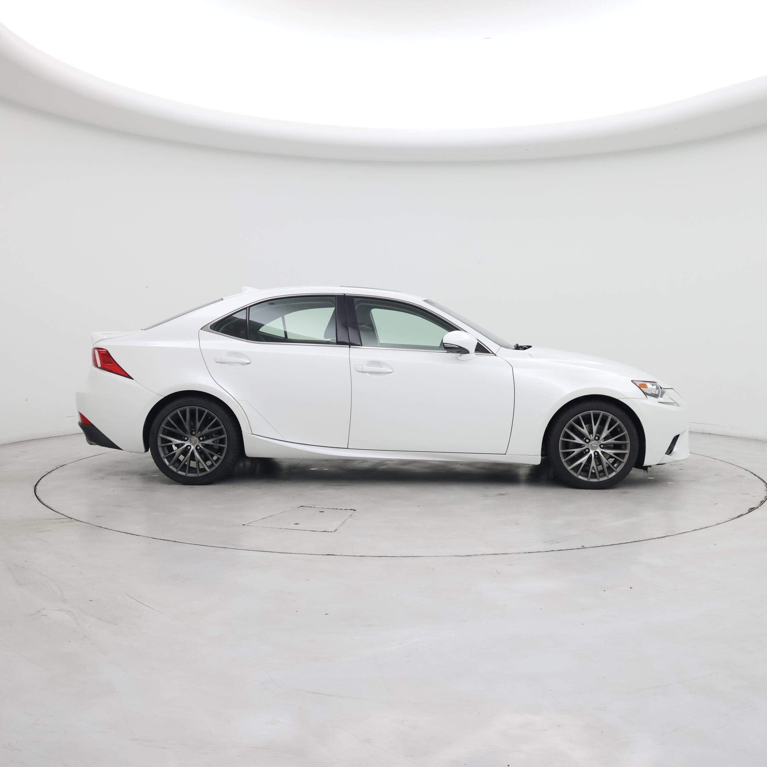 Thumbnail: 2015 Lexus IS - 7